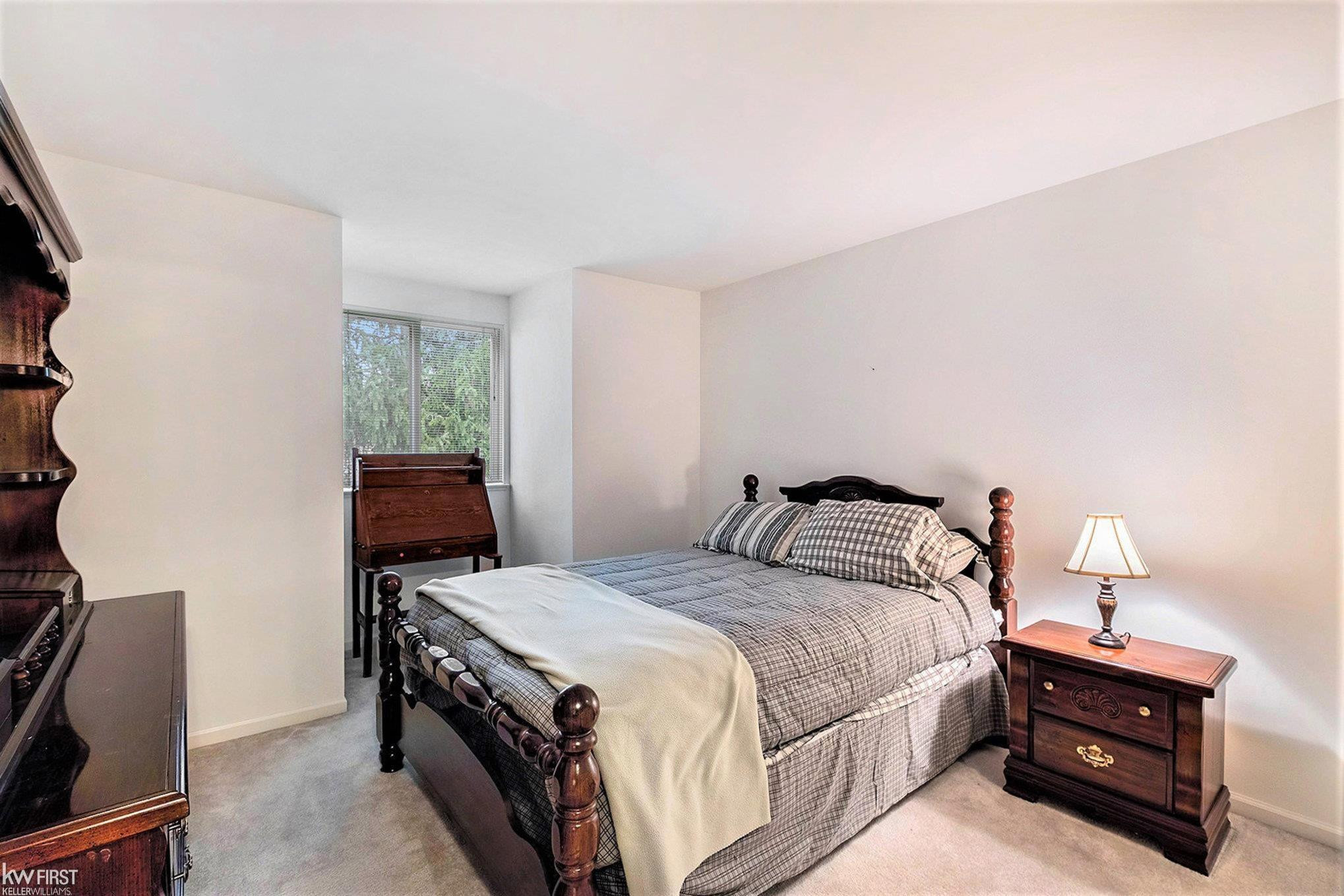 404 Woodfield Square, Brighton, MI 48116 — Photo 7