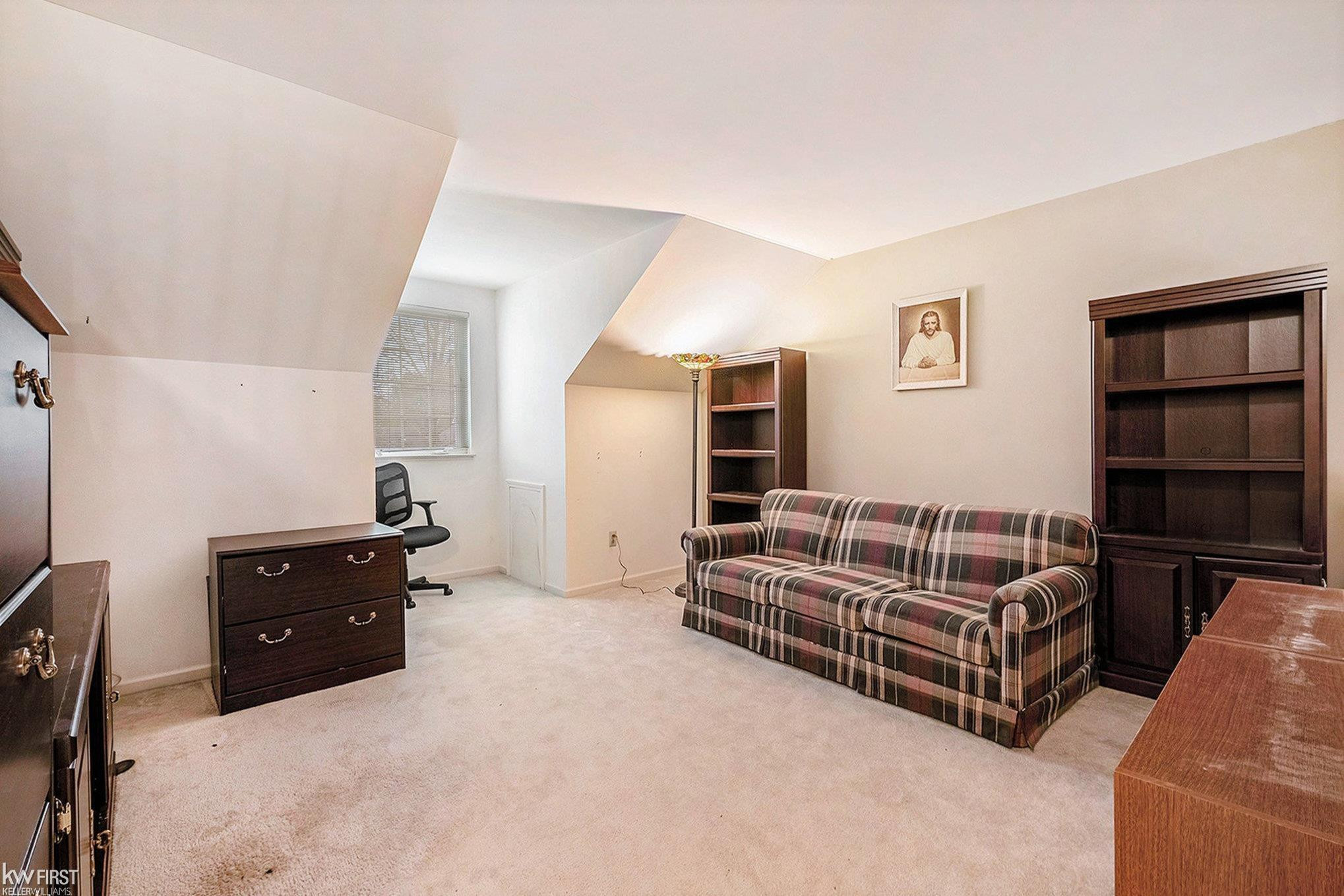 404 Woodfield Square, Brighton, MI 48116 — Photo 11