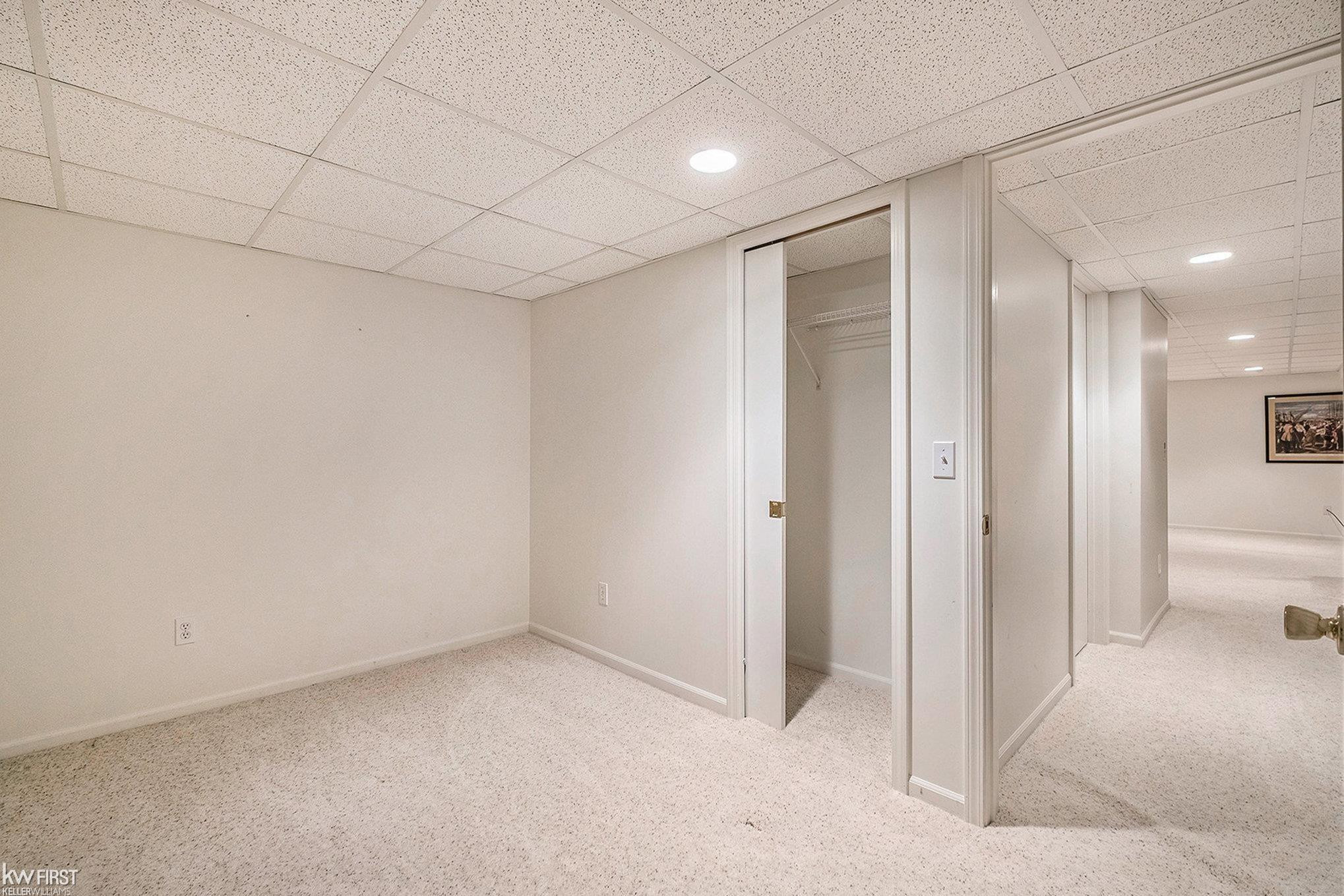 404 Woodfield Square, Brighton, MI 48116 — Photo 15