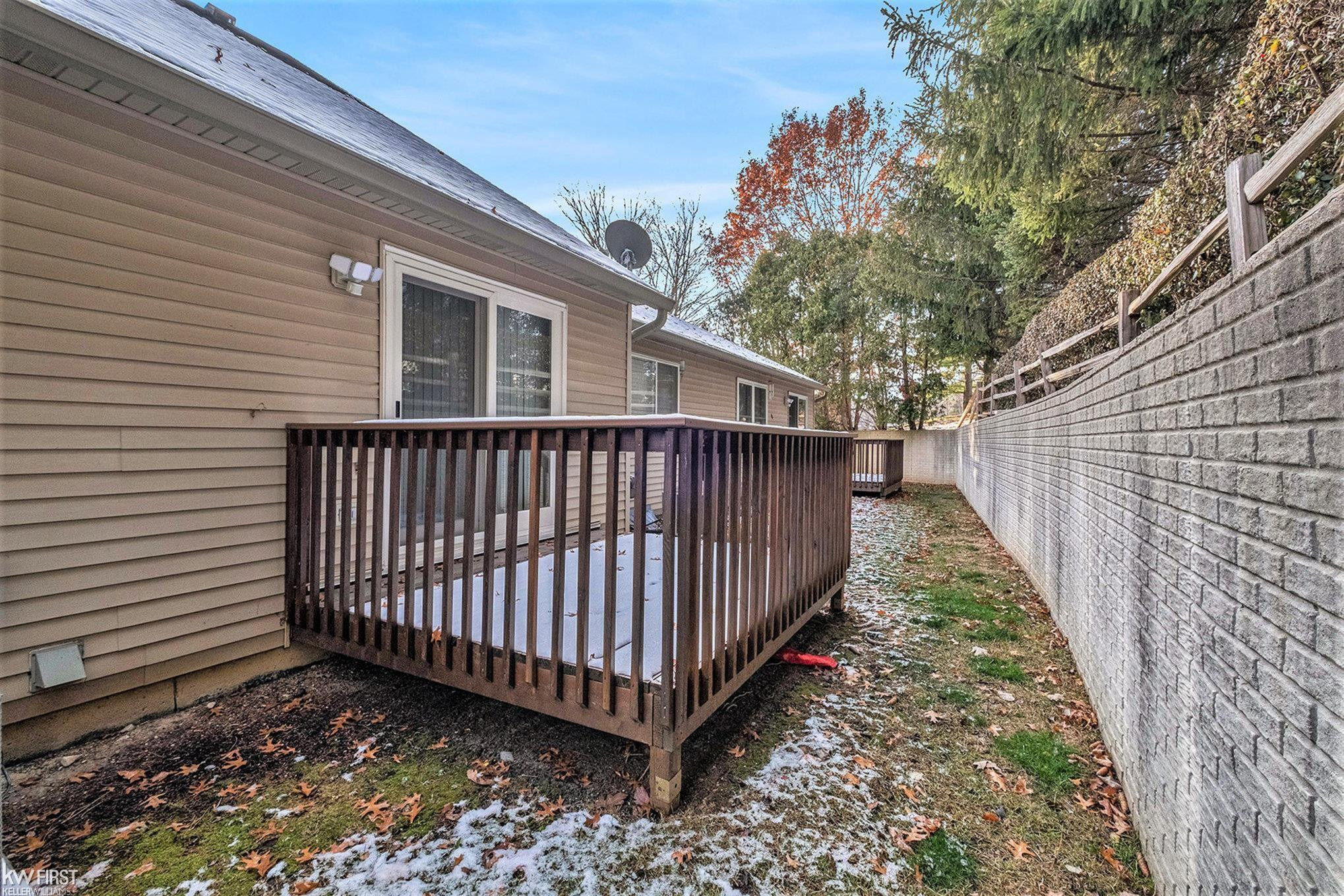 404 Woodfield Square, Brighton, MI 48116 — Photo 22