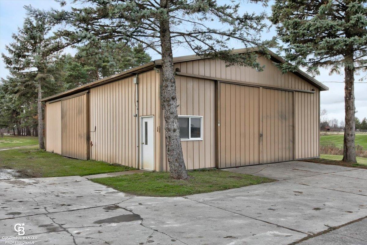 184 Wales Center Road, MI — Photo 29