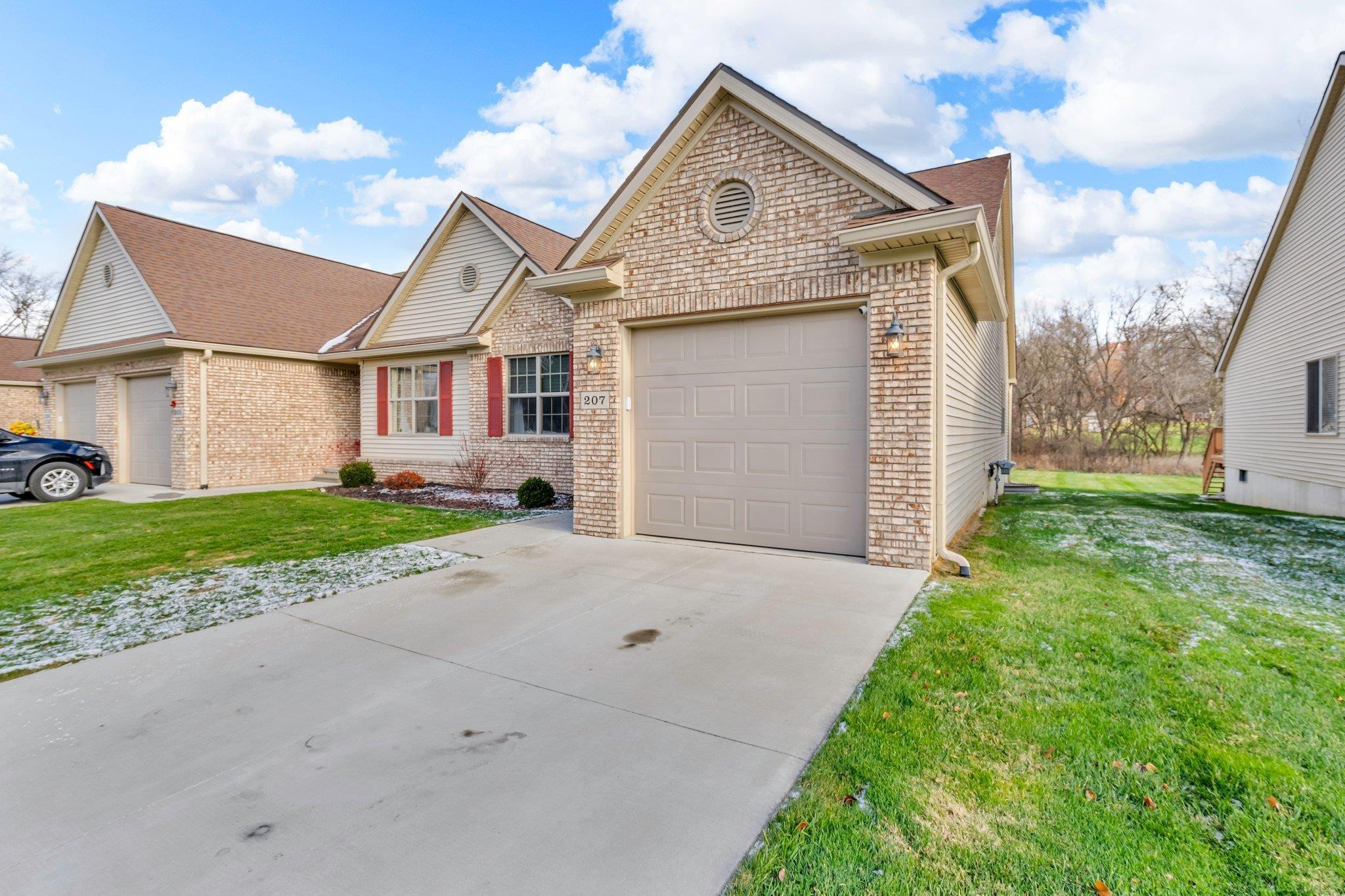 207 Jonathon Drive, Almont, MI 48003 — Photo 2