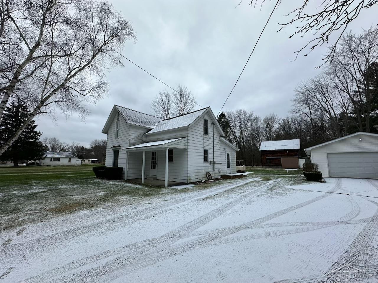 1016 Flint Street, Saint Charles, MI 48655 — front exterior