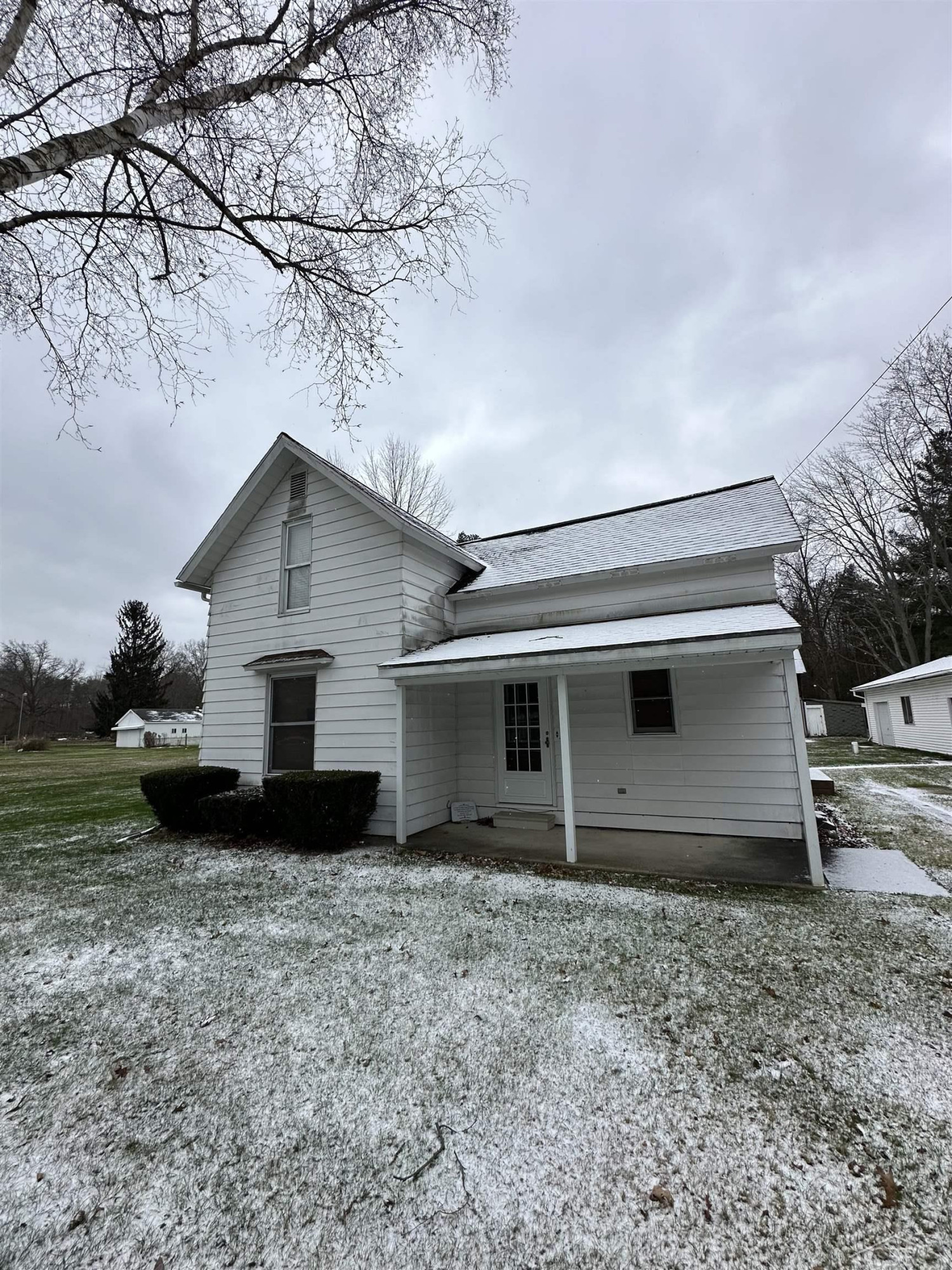 1016 Flint Street, Saint Charles, MI 48655 — Photo 5