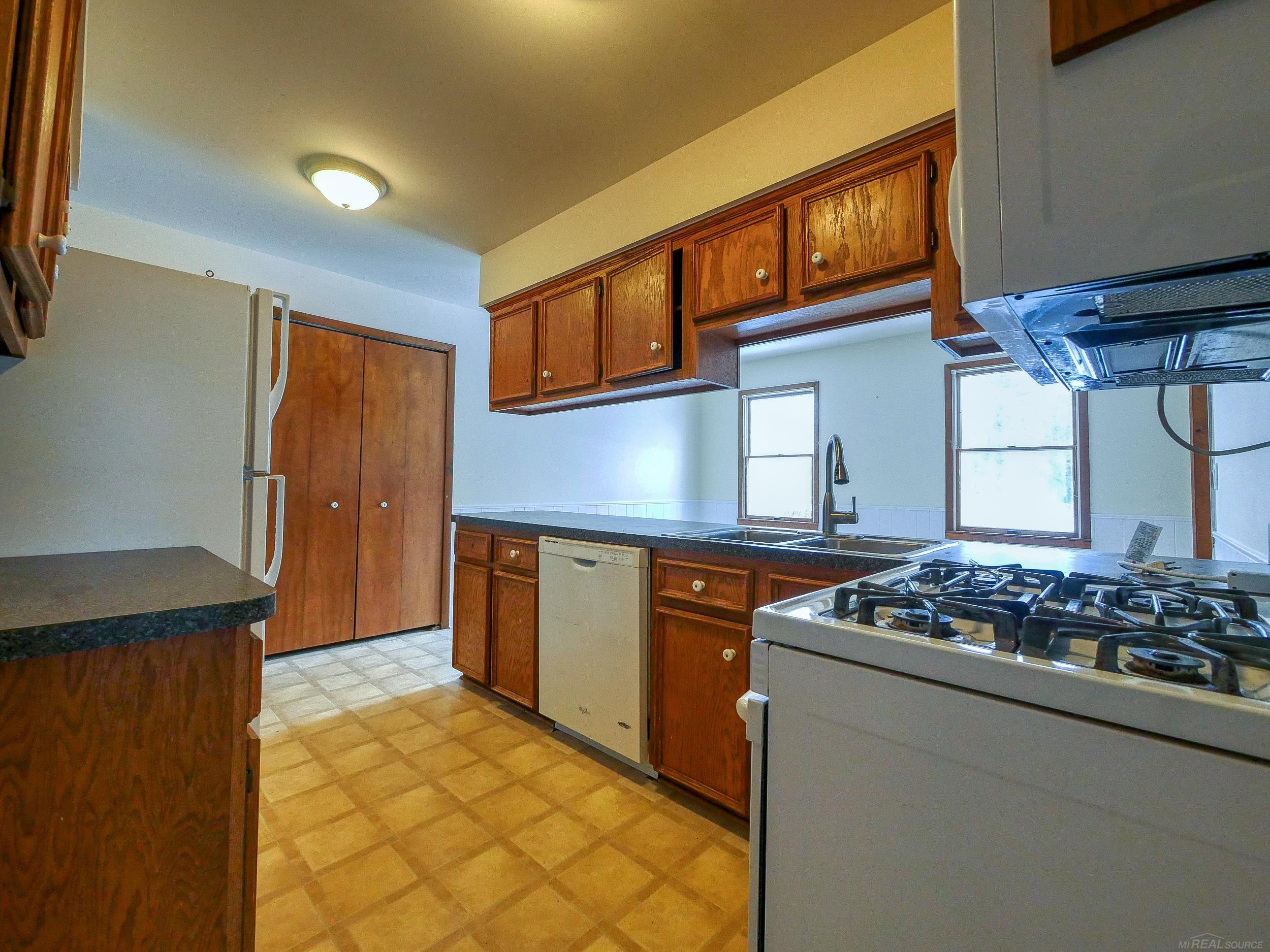 36851 Pound Street, Richmond, MI 48062 — Photo 16