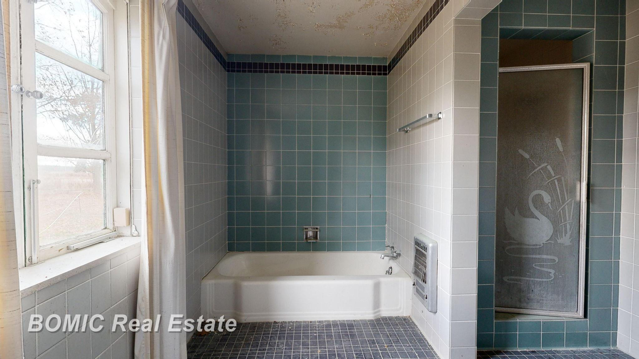 6900 Dixie Highway, Bridgeport, MI 48722 — Photo 25