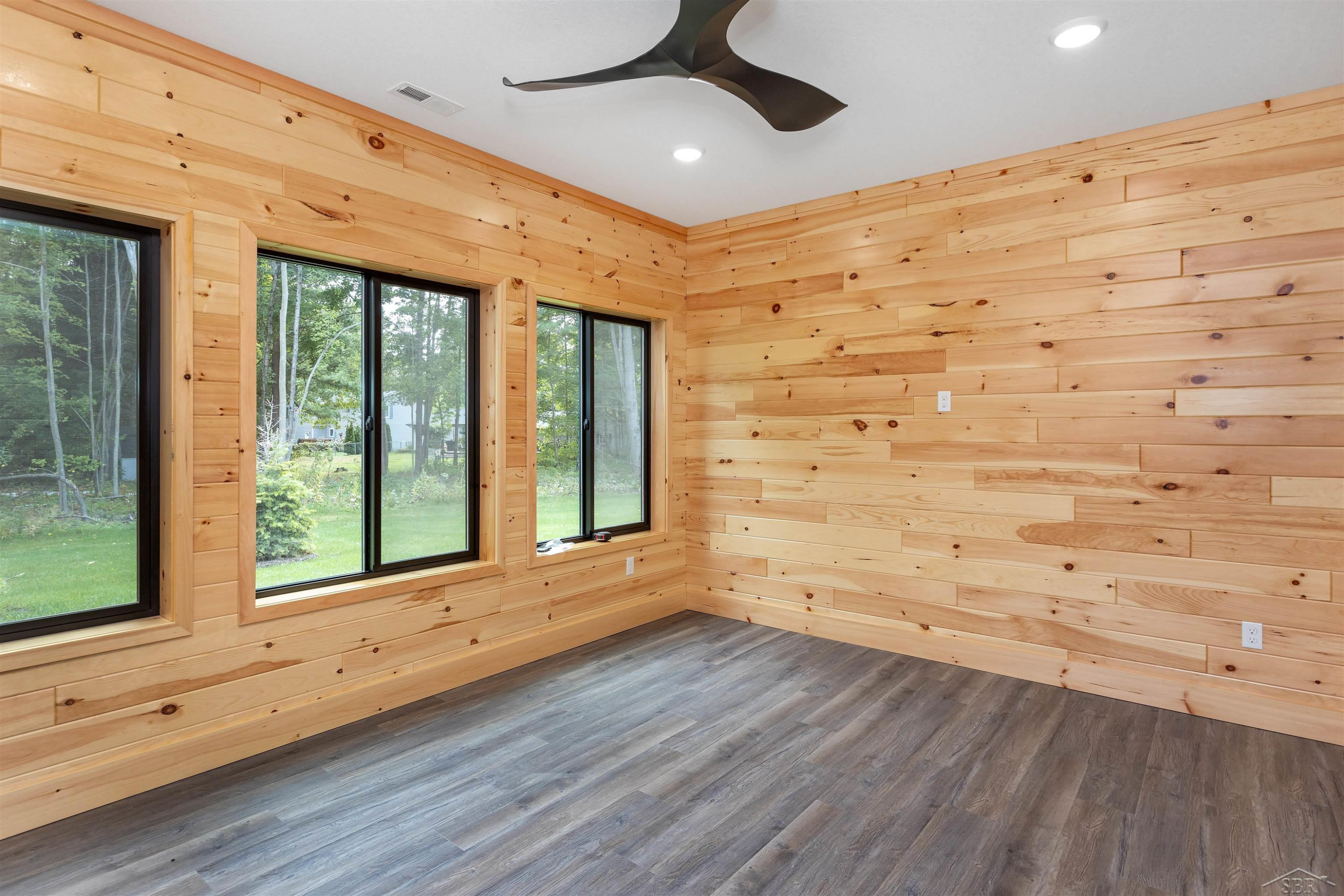 2398 N Smith Street, Sanford, MI 48657 — Photo 10