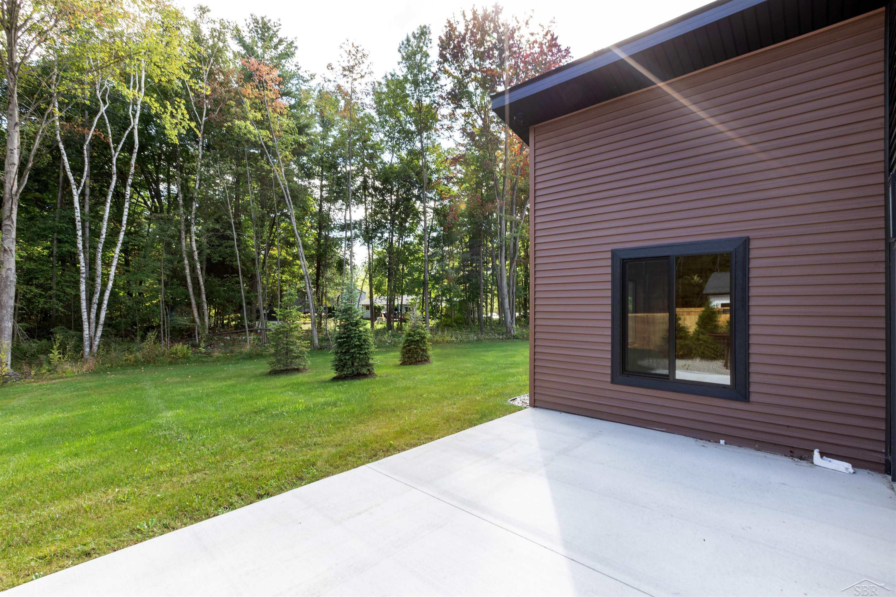 2398 N Smith Street, Sanford, MI 48657 — Photo 29