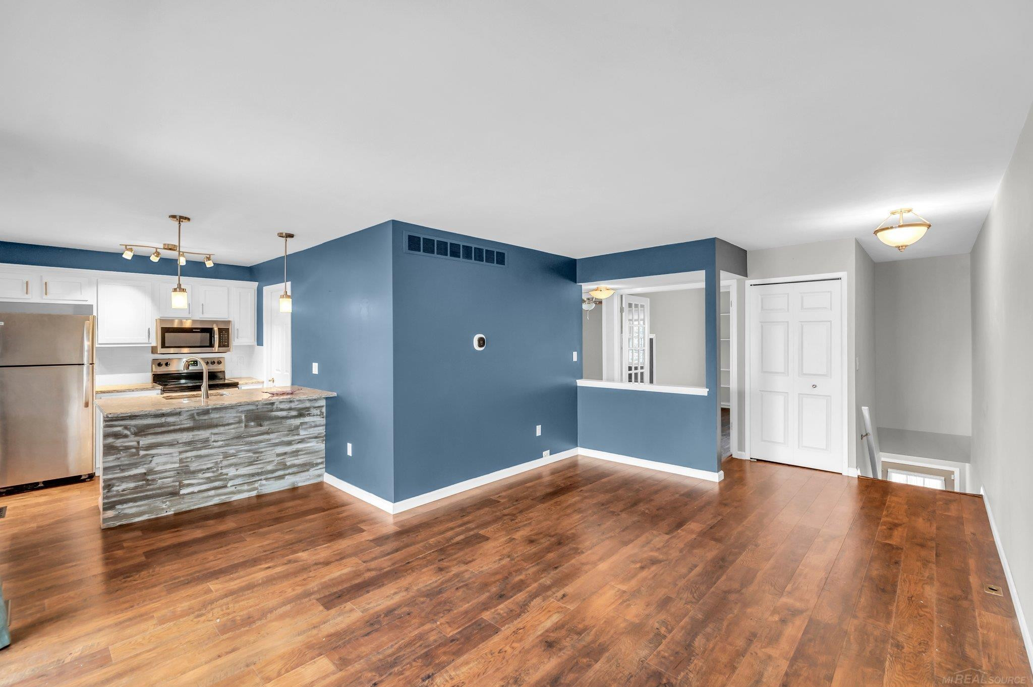 211 Lake Village Drive, Walled Lake, MI 48390 — Photo 8