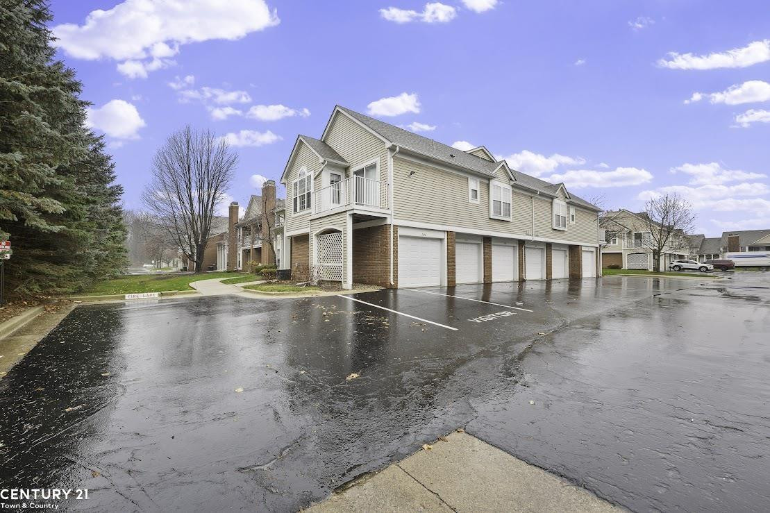 5472 Pine Aires Drive, Sterling Heights, MI 48314 — Photo 3