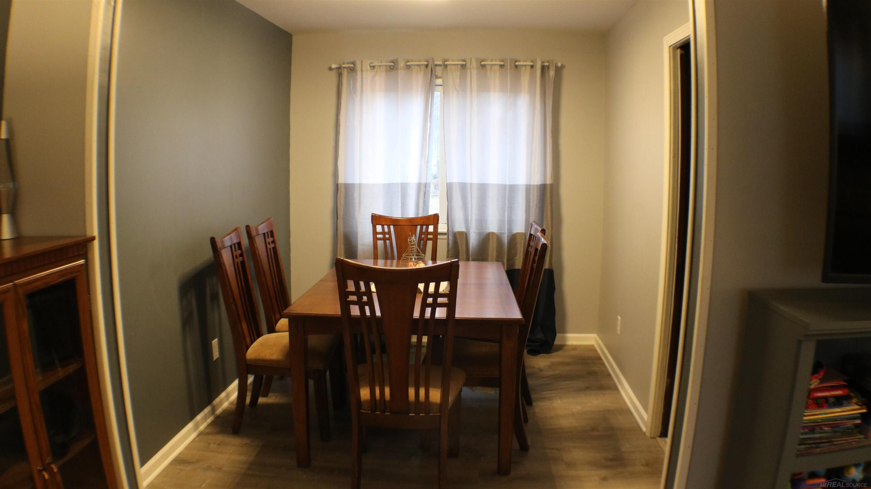 8737 Crestview Drive, Sterling Heights, MI 48312 — Photo 4