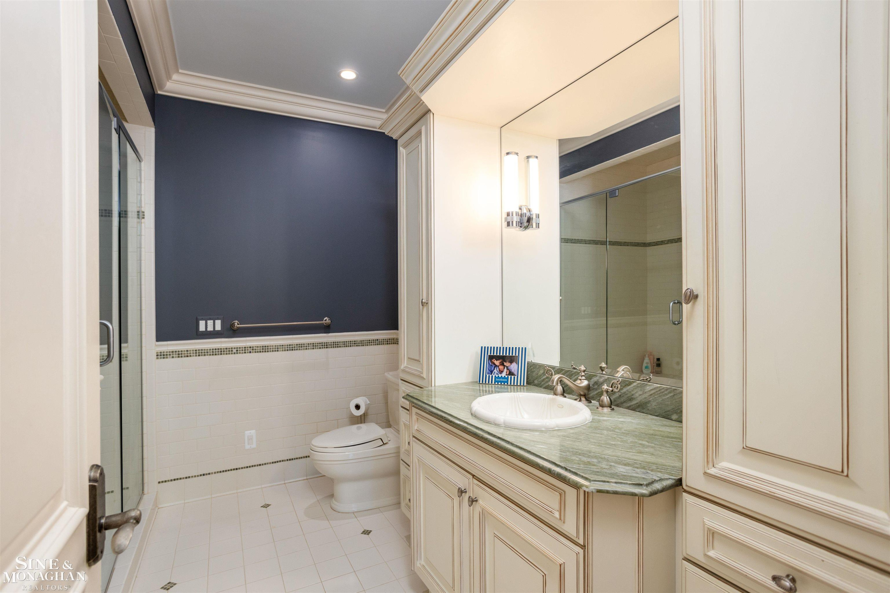 41 Renaud Road, Grosse Pointe Shores, MI 48236 — Photo 46