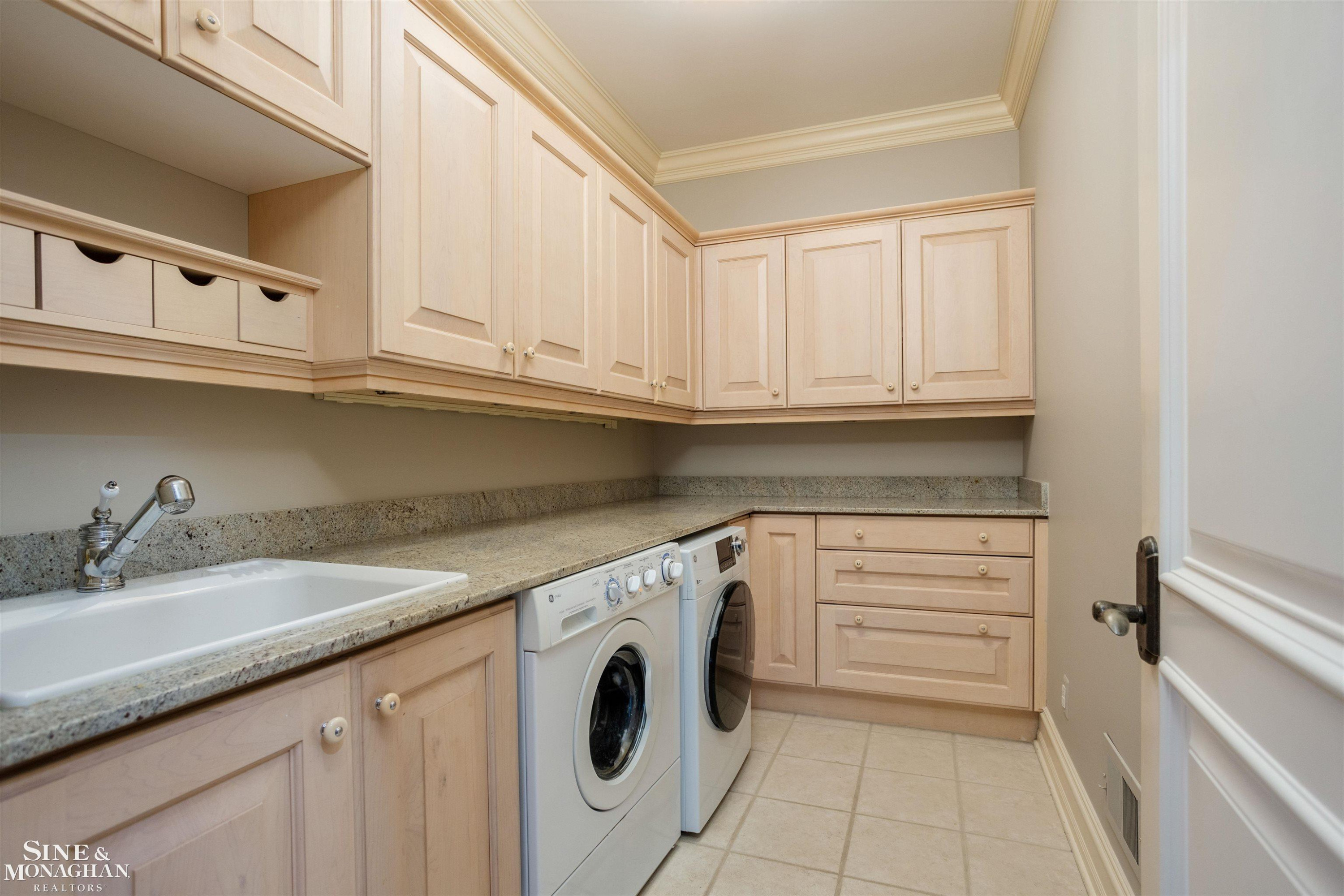 41 Renaud Road, Grosse Pointe Shores, MI 48236 — Photo 49