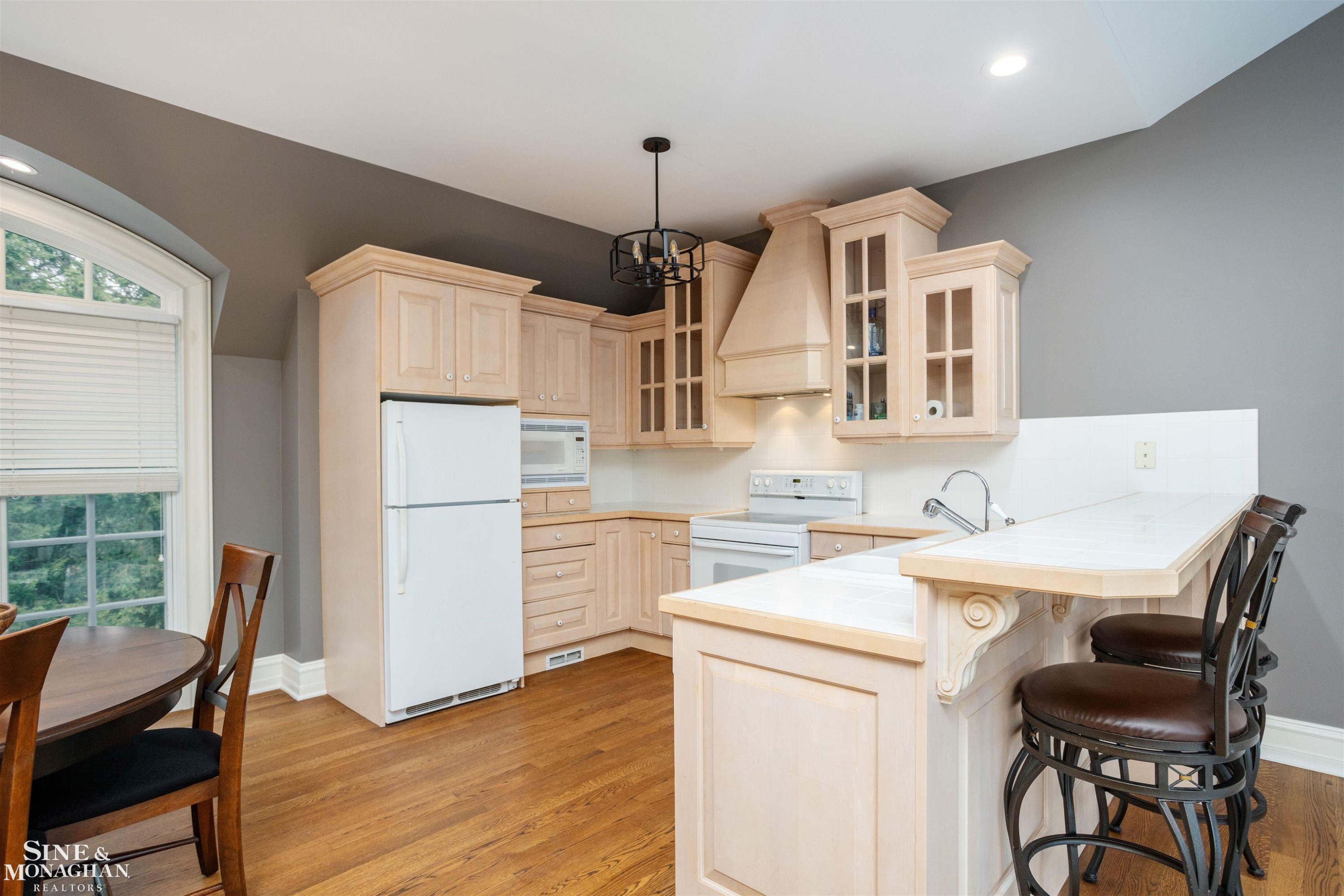 41 Renaud Road, Grosse Pointe Shores, MI 48236 — Photo 55