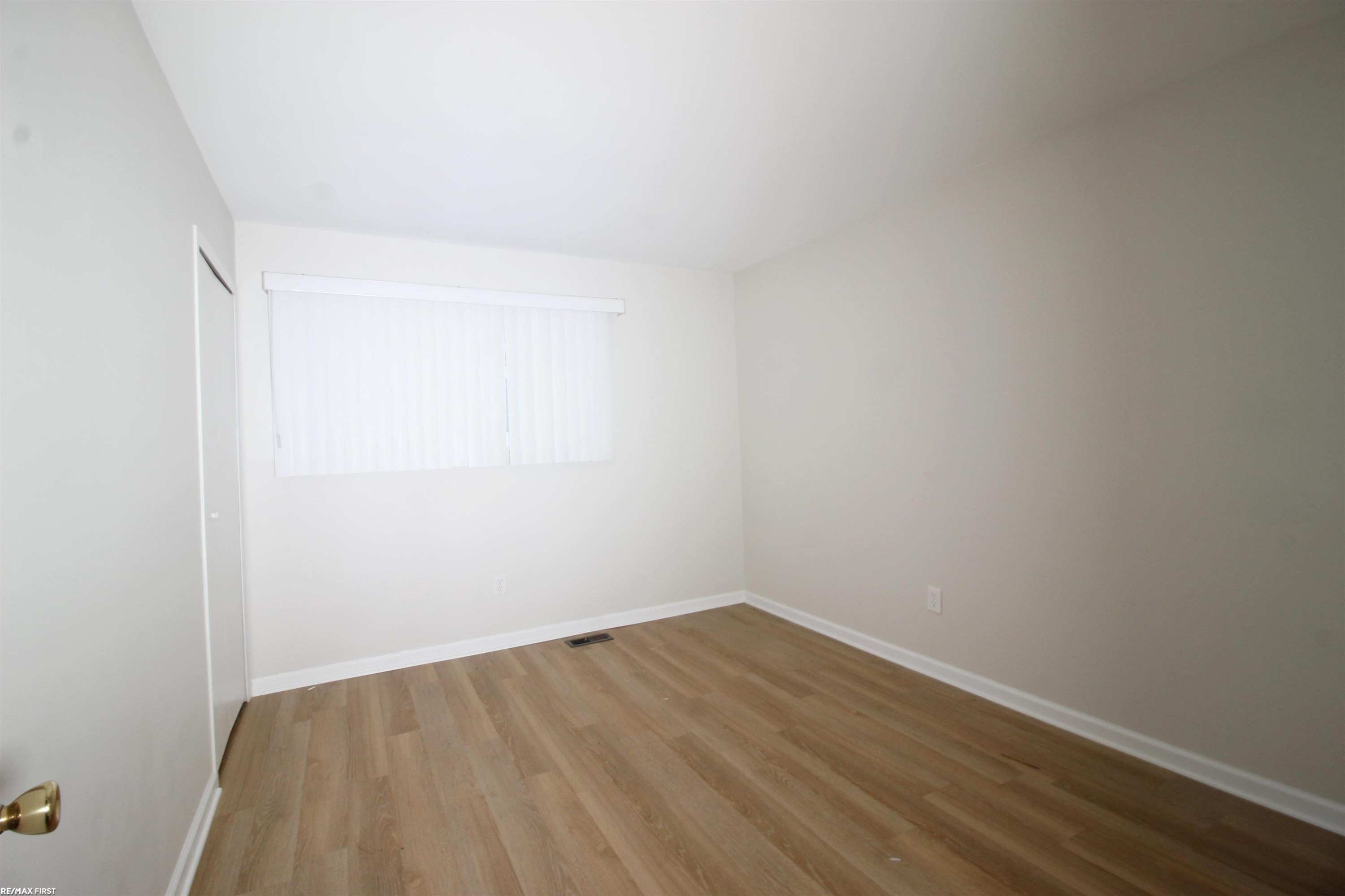 41965 Utica Road, Sterling Heights, MI 48313 — Photo 13