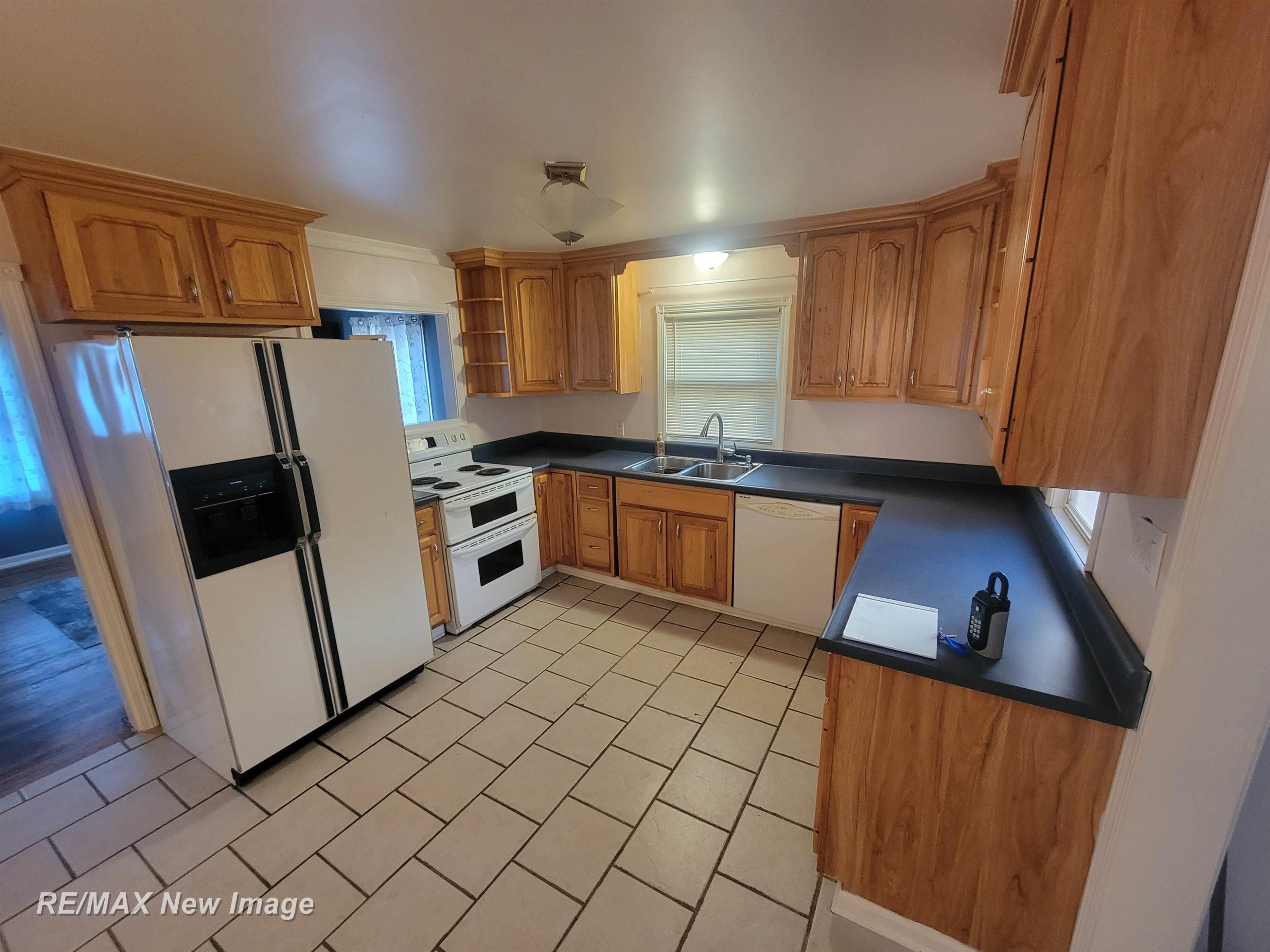 6925 Swan Creek Road, Saginaw, MI 48609 — Photo 5