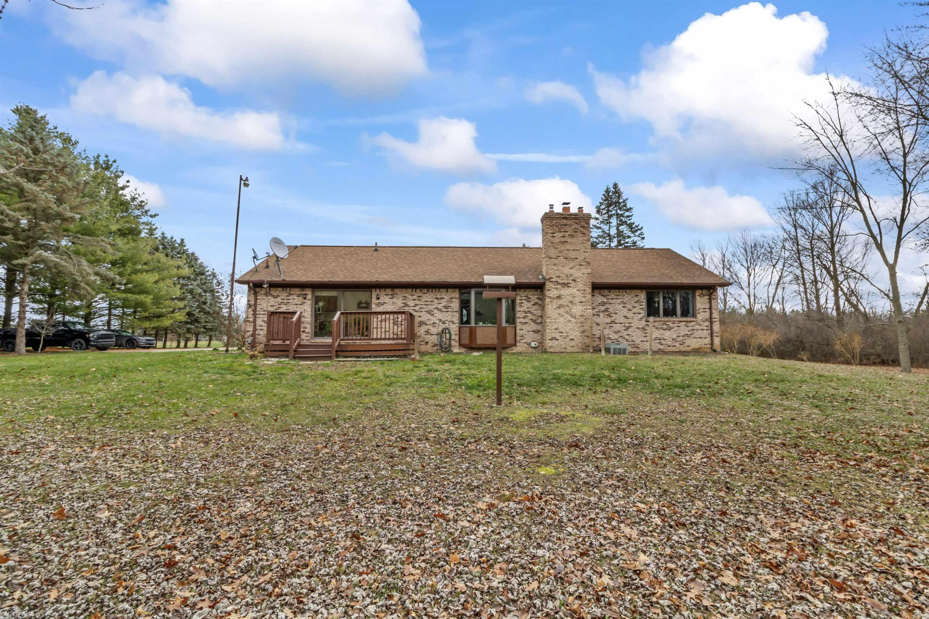 5771 Emmett Road, Emmett, MI 48022 — Photo 8