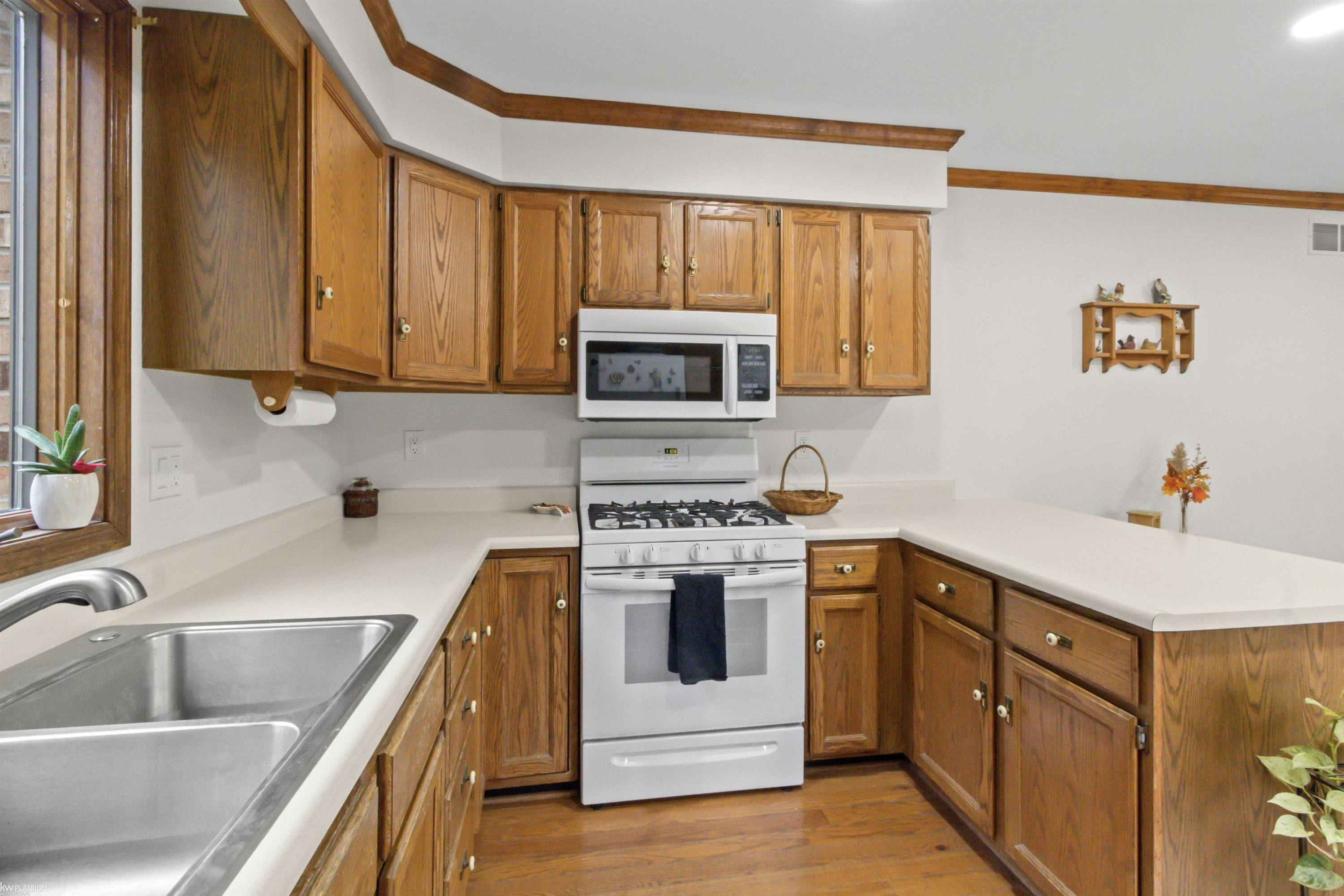 5771 Emmett Road, Emmett, MI 48022 — Photo 16