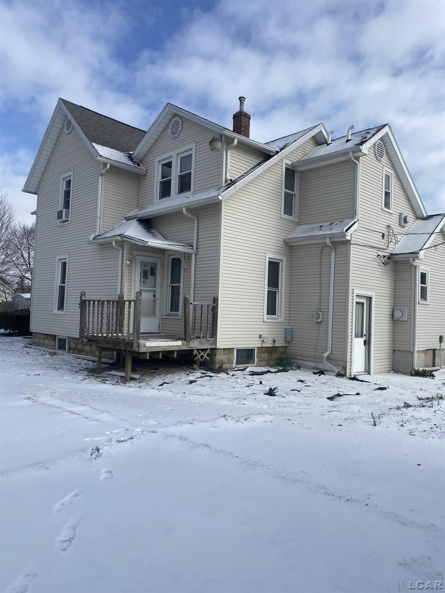 218 White, Blissfield, MI 49228 — Photo 2