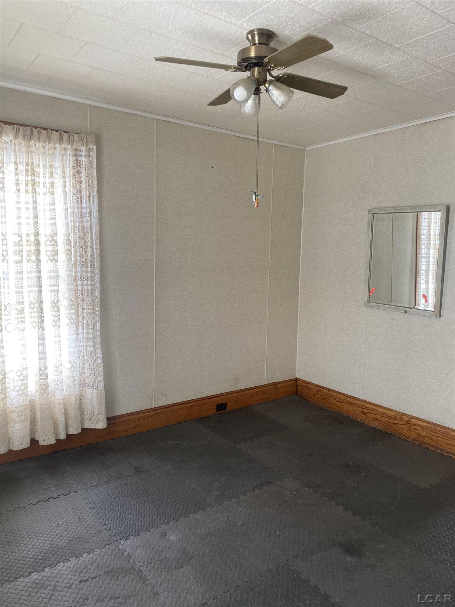 218 White, Blissfield, MI 49228 — Photo 8
