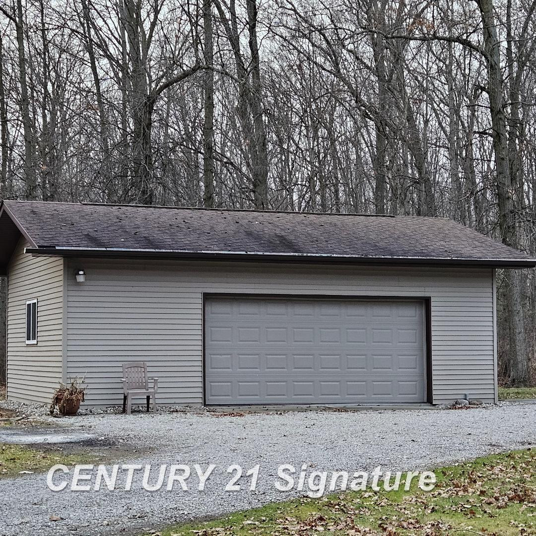 13540 Lakefield Road, Hemlock, MI 48626 — Photo 2