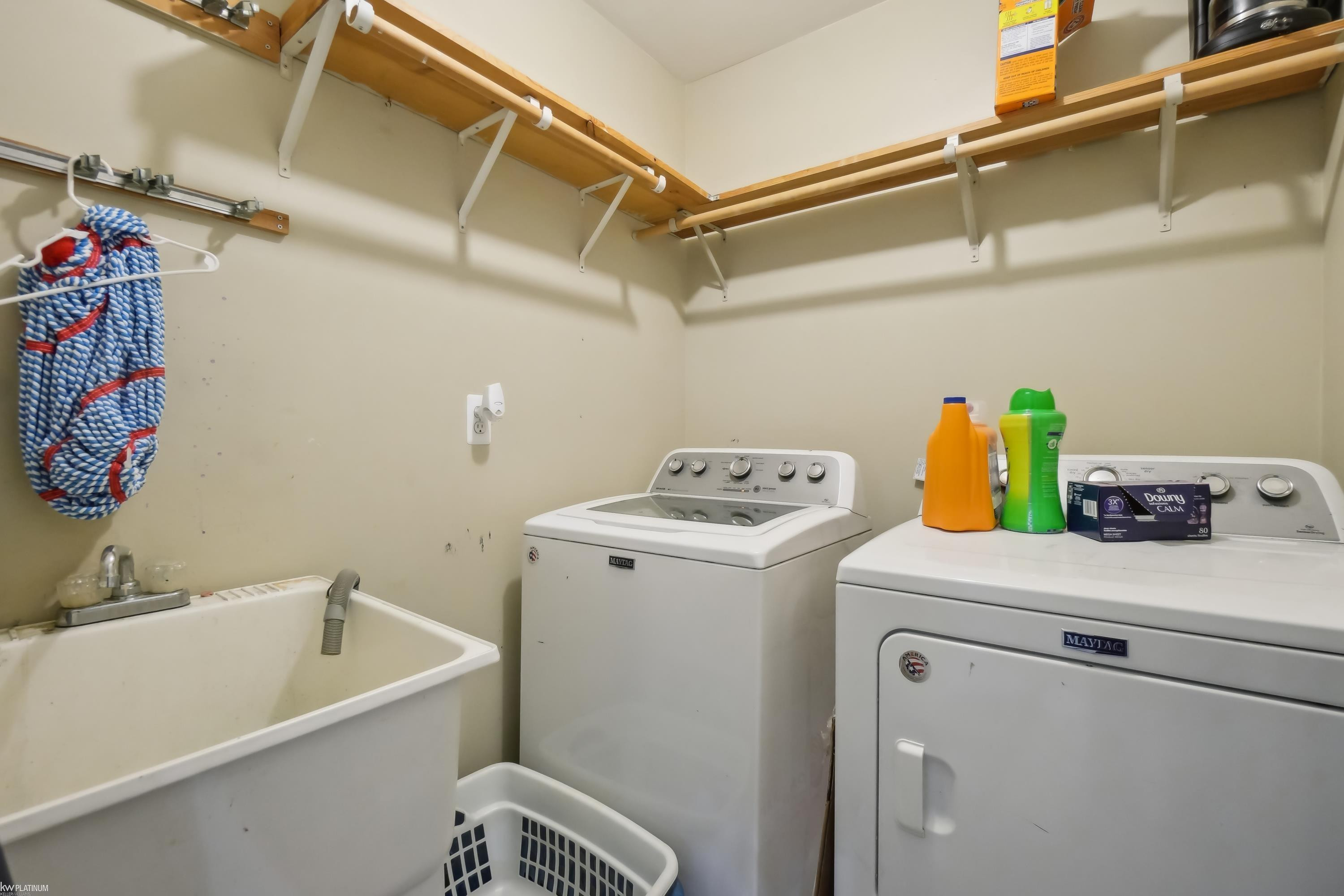 562 Allison Drive, Almont, MI 48003 — Photo 19