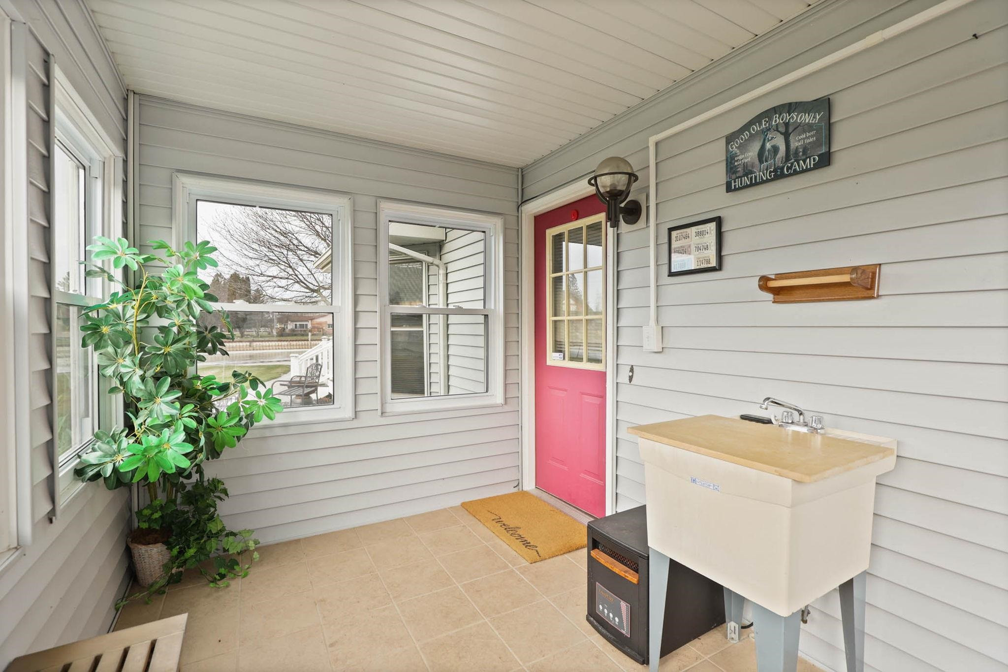 656 Burt Court, Au Gres, MI 48703 — Photo 8