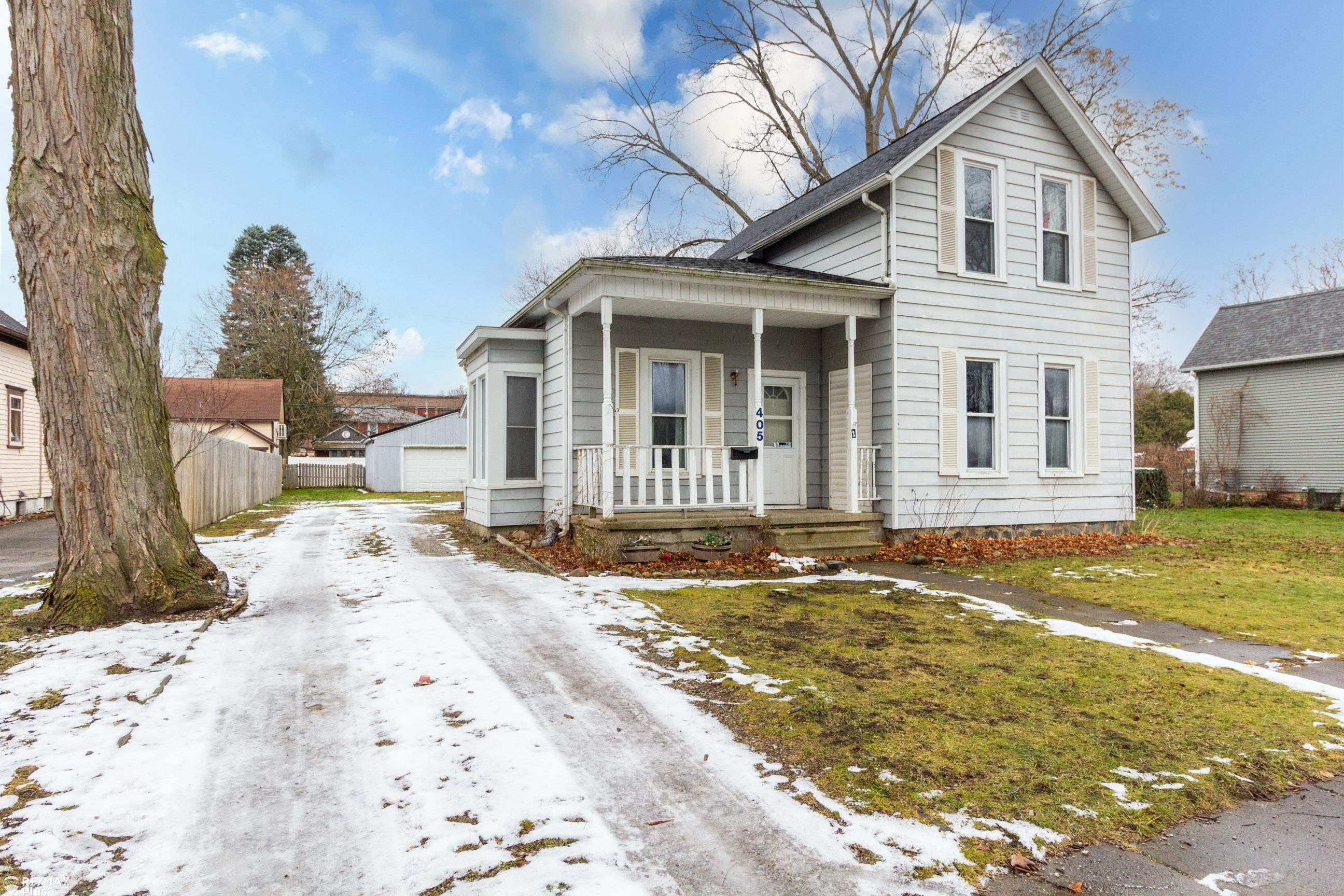 405 N Main Street, Imlay City, MI 48444 — front exterior