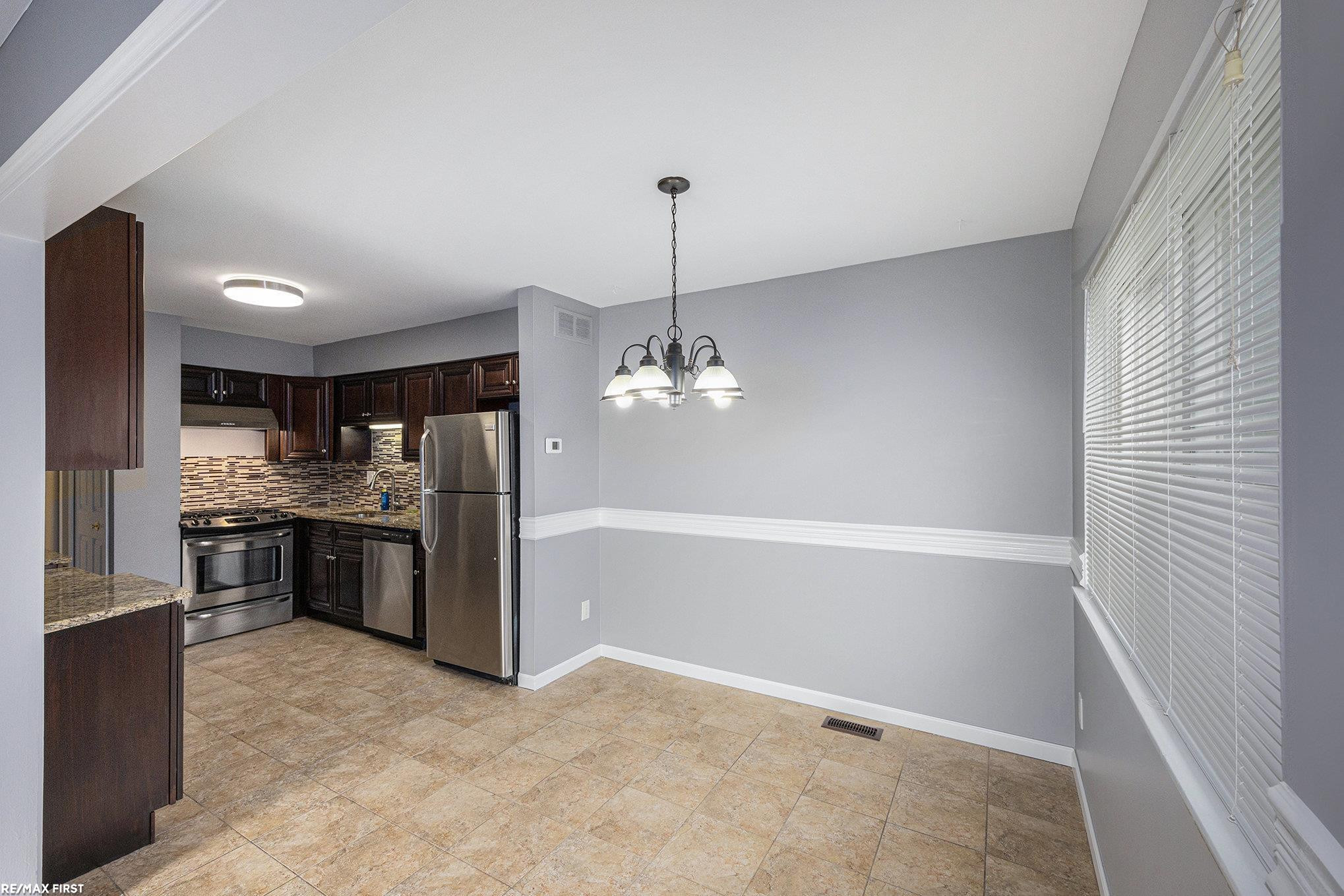 8507 Winchester Drive, Sterling Heights, MI 48313 — Photo 6