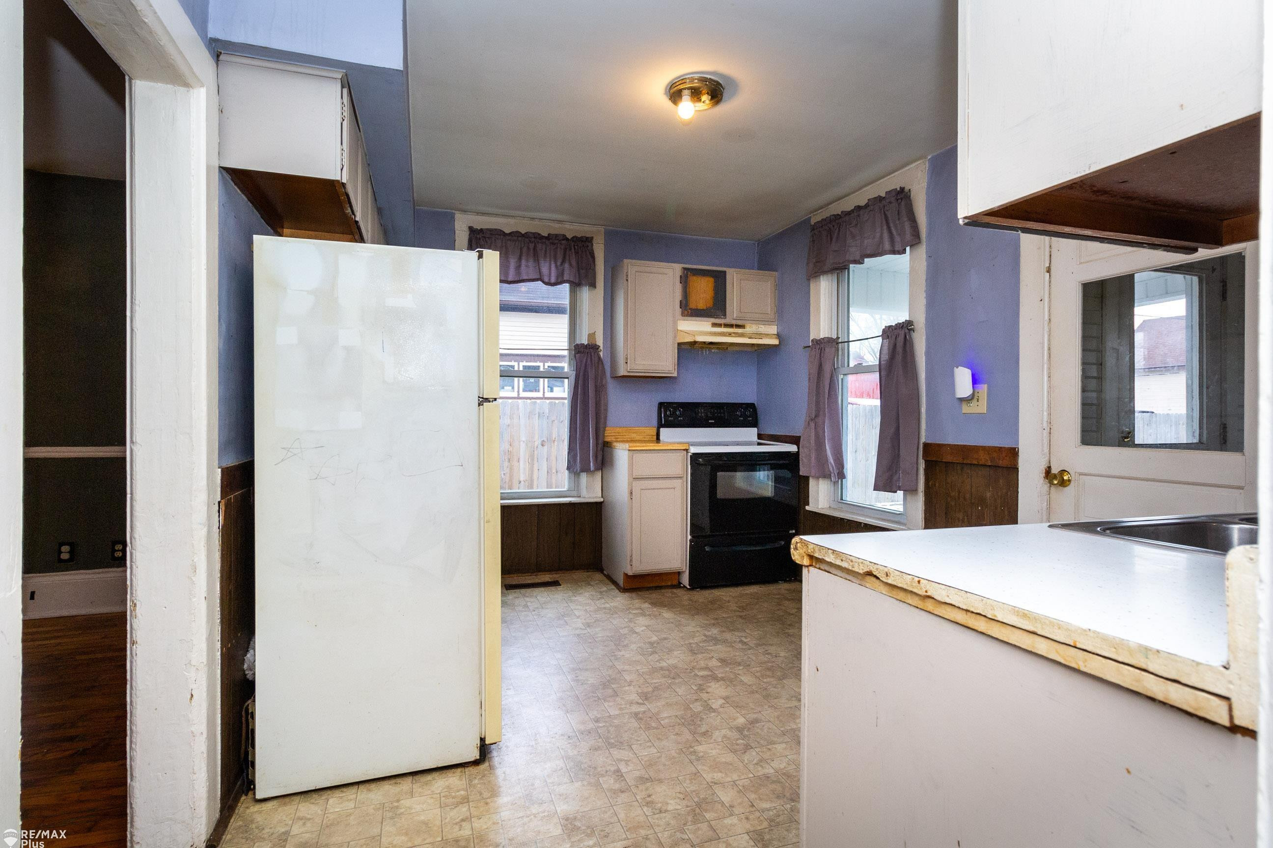 405 N Main Street, Imlay City, MI 48444 — Photo 6