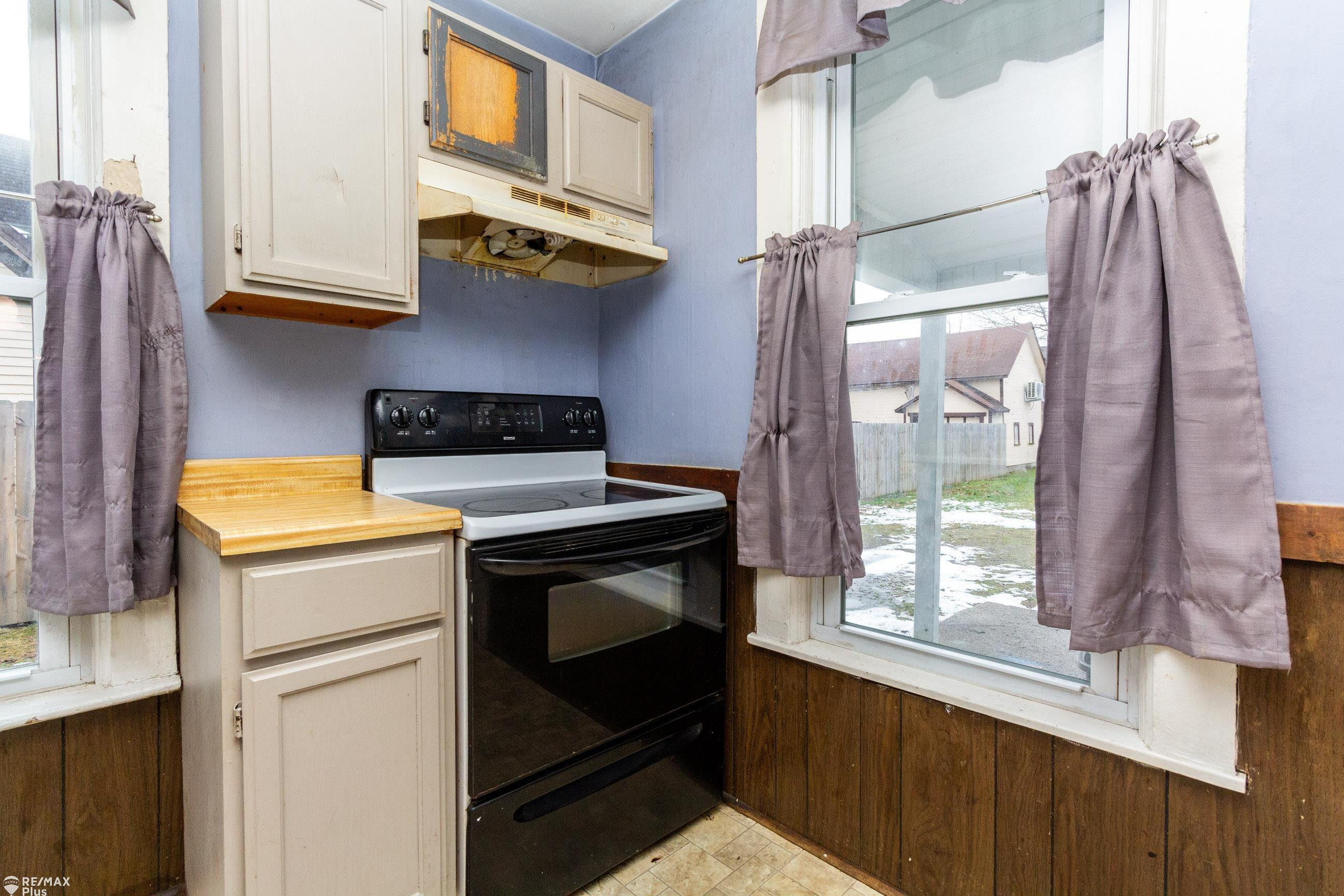 405 N Main Street, Imlay City, MI 48444 — Photo 16