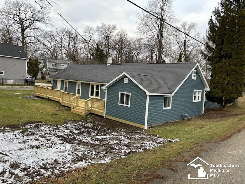 4171 Woodland Avenue, Manitou Beach, MI 49253 — Photo 2