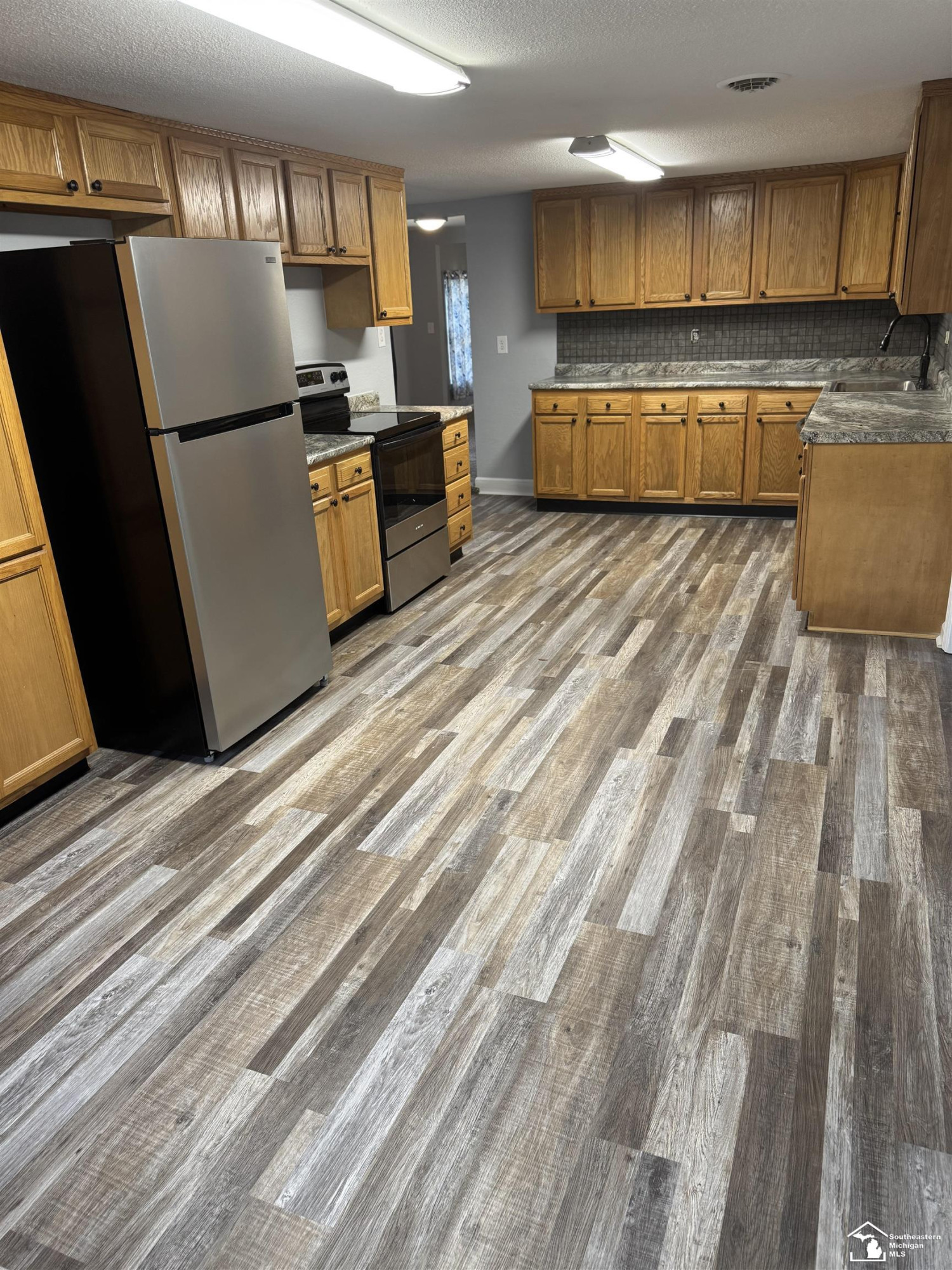 4171 Woodland Avenue, Manitou Beach, MI 49253 — Photo 12