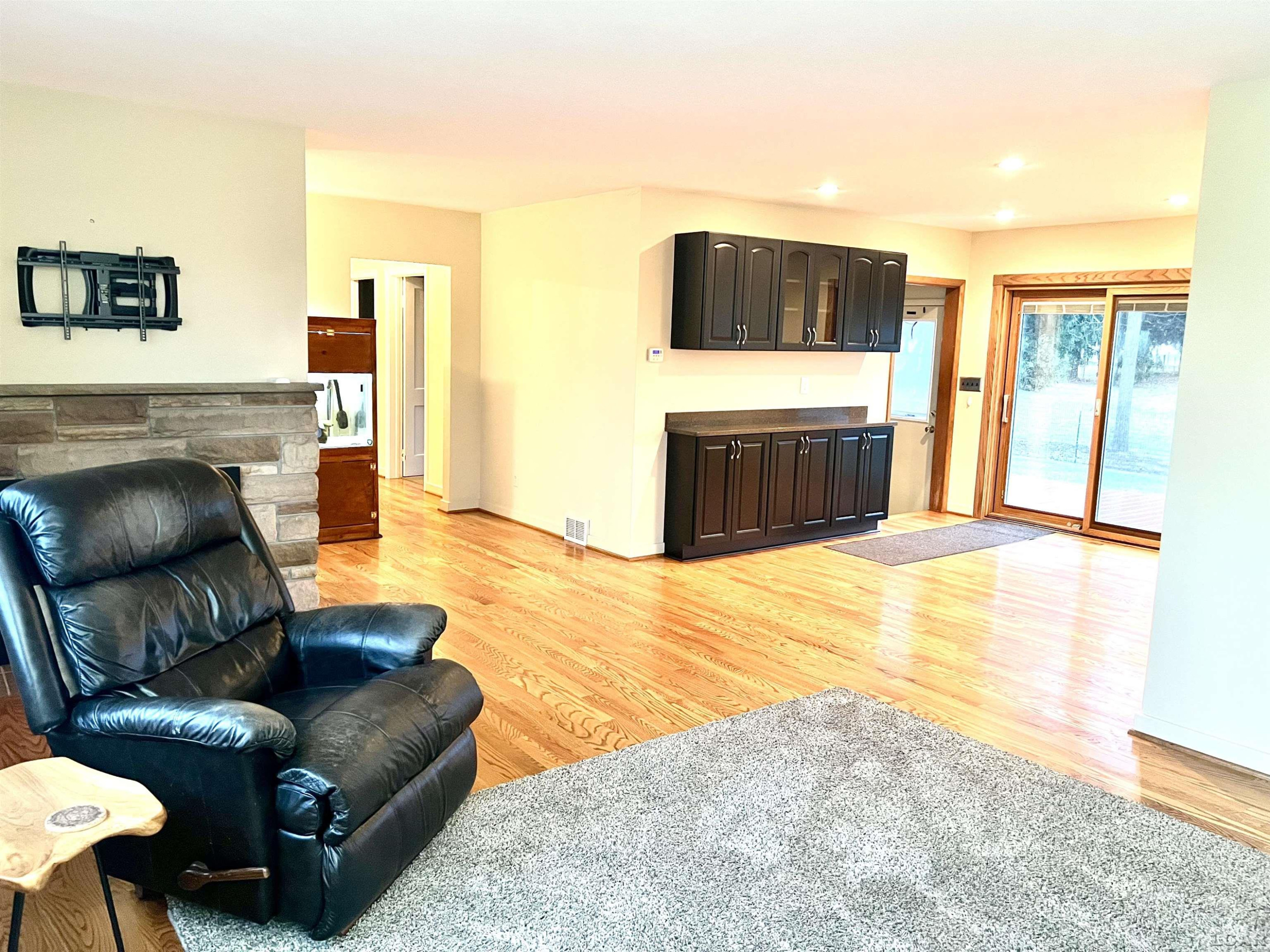 3680 Pleasant Lake, MI 48103 — Photo 3