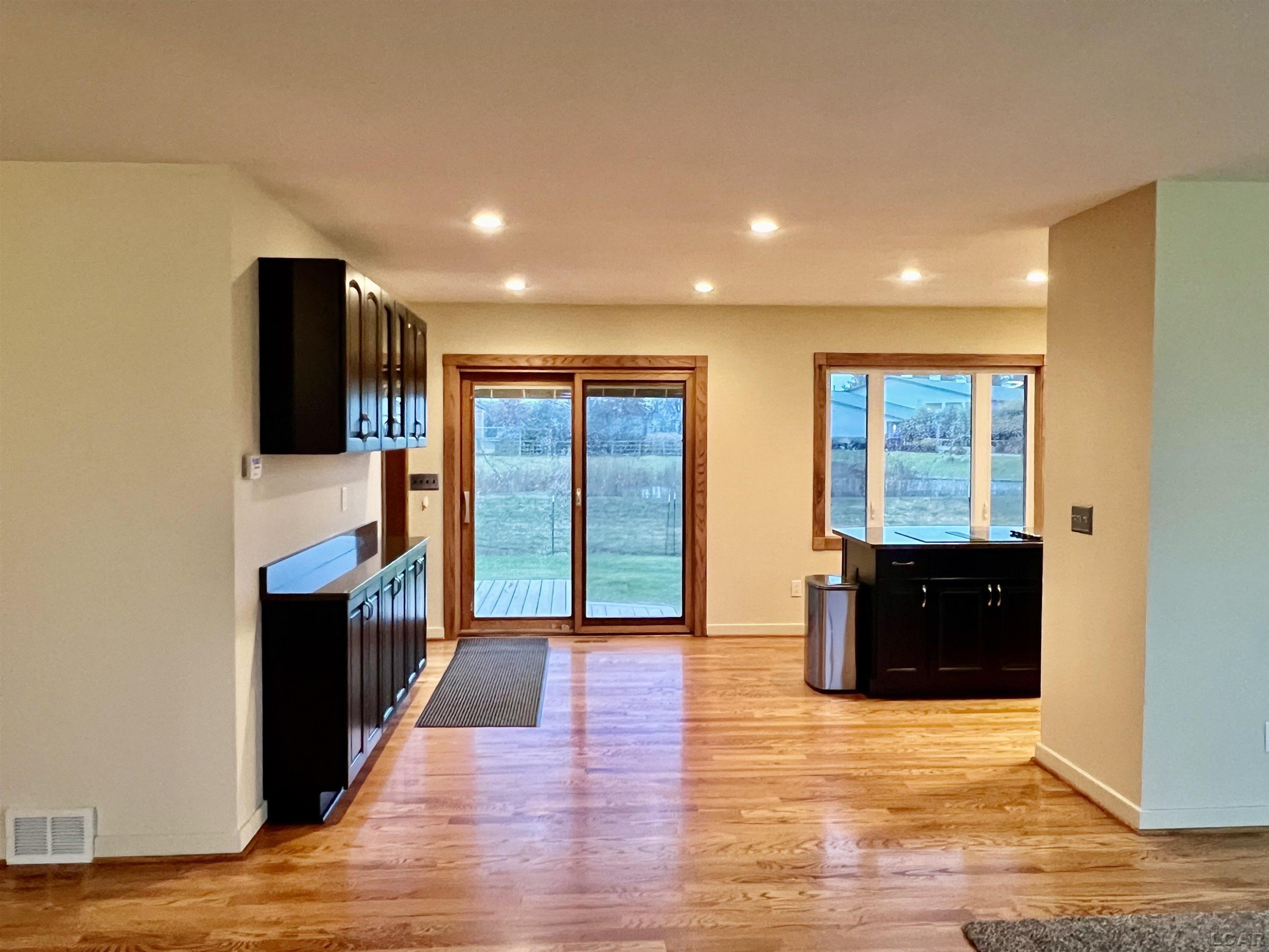 3680 Pleasant Lake, MI 48103 — Photo 4