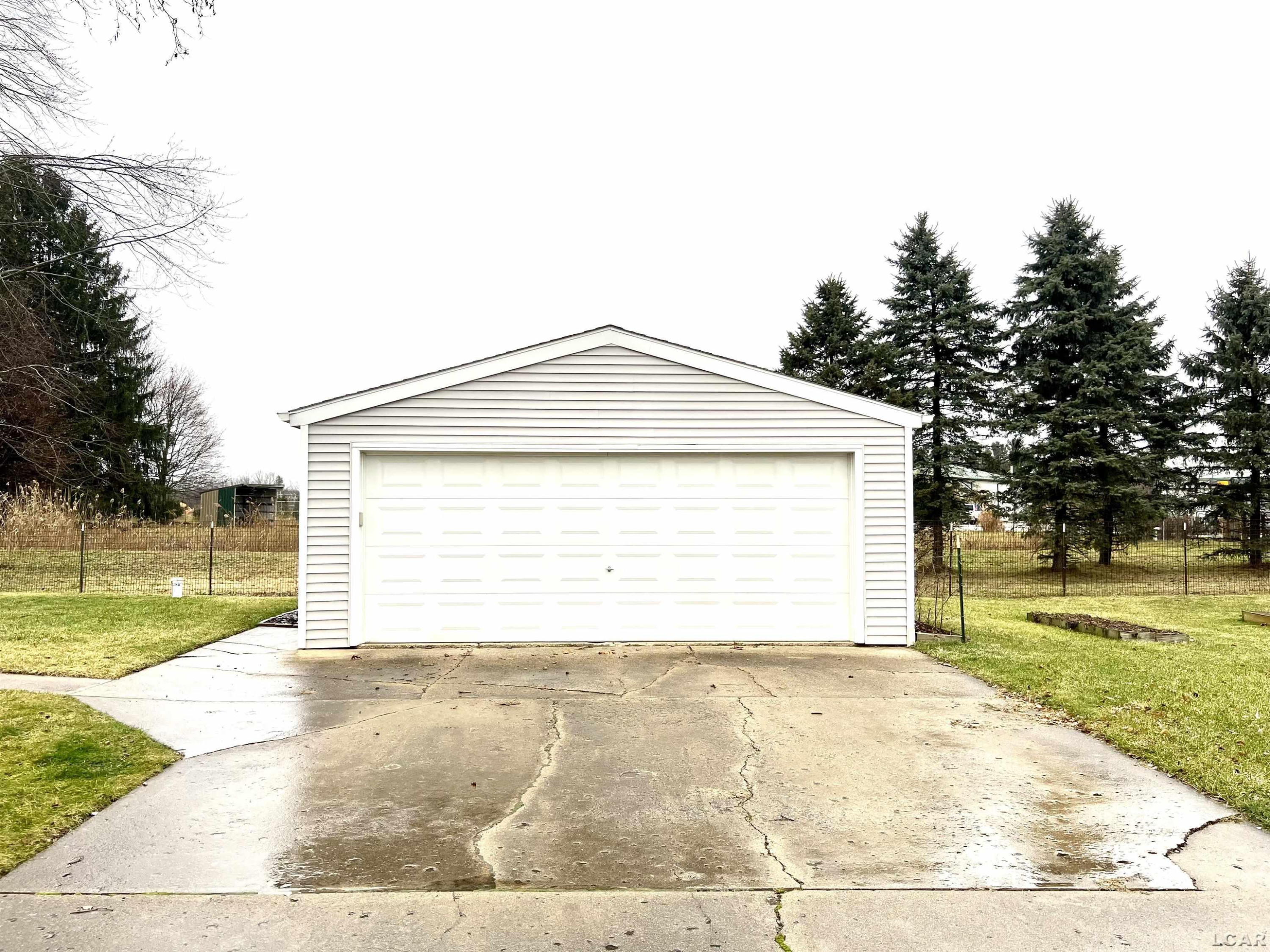 3680 Pleasant Lake, MI 48103 — Photo 36