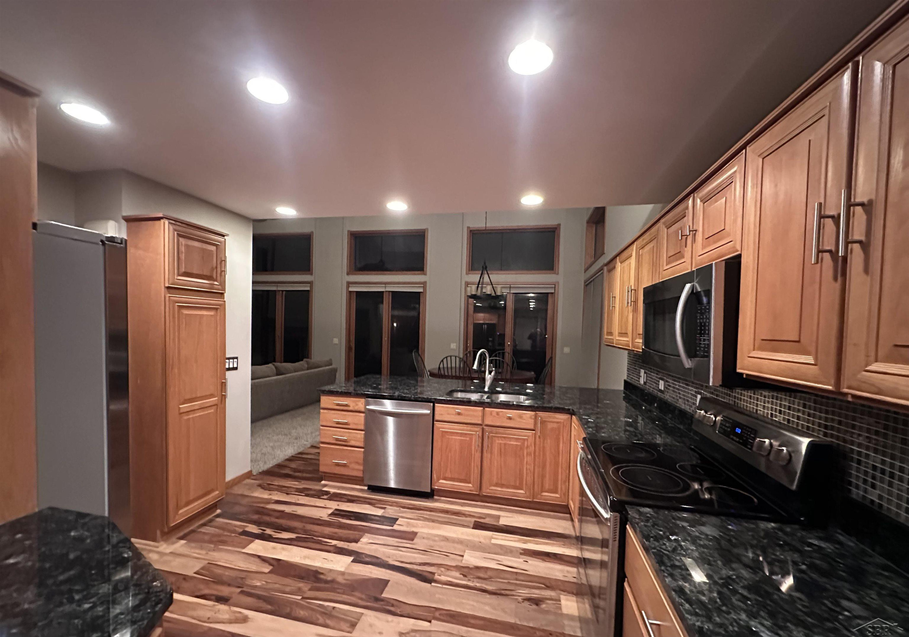 303 Ireland Street, Auburn, MI 48611 — Photo 13