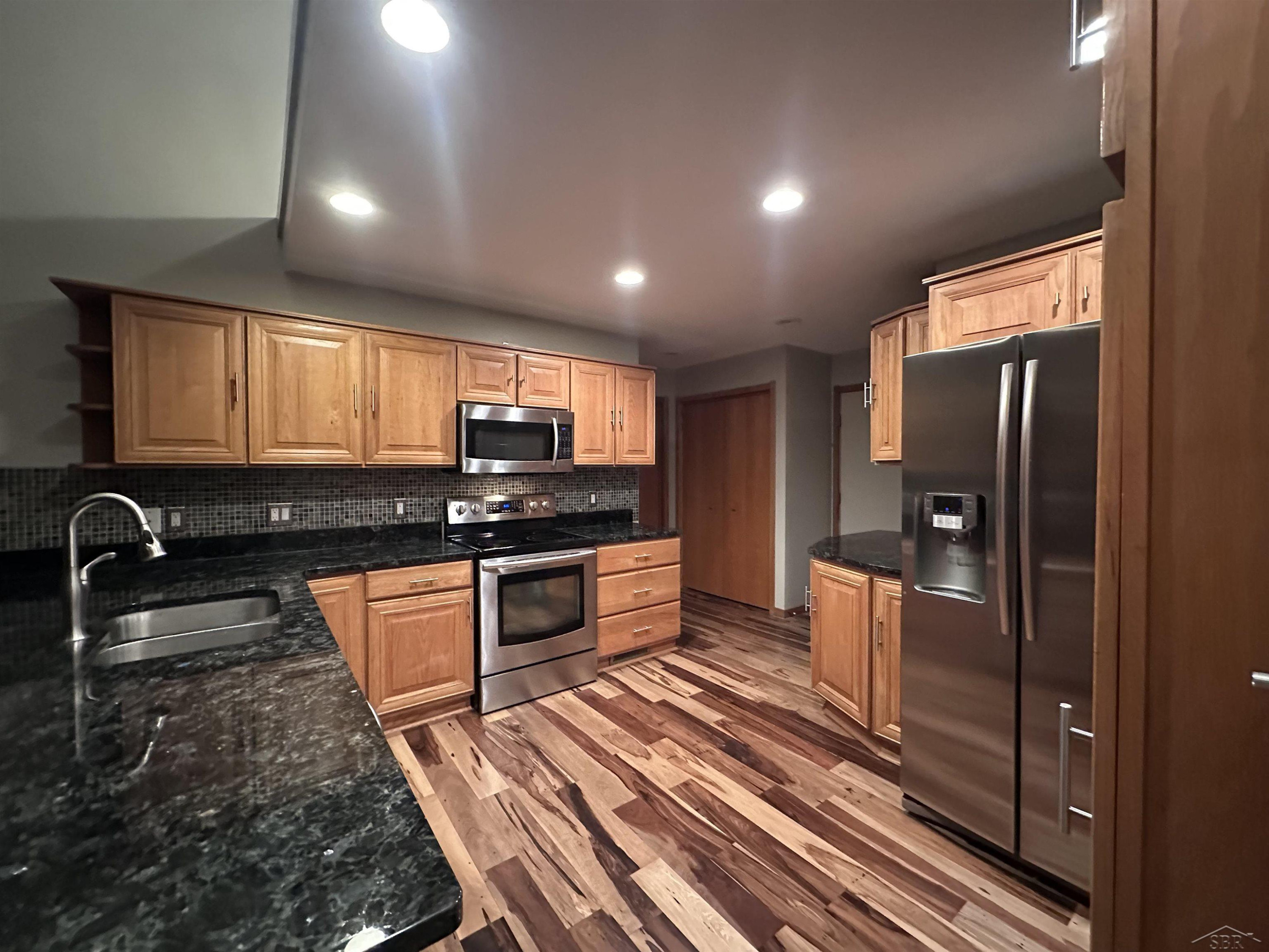 303 Ireland Street, Auburn, MI 48611 — Photo 14