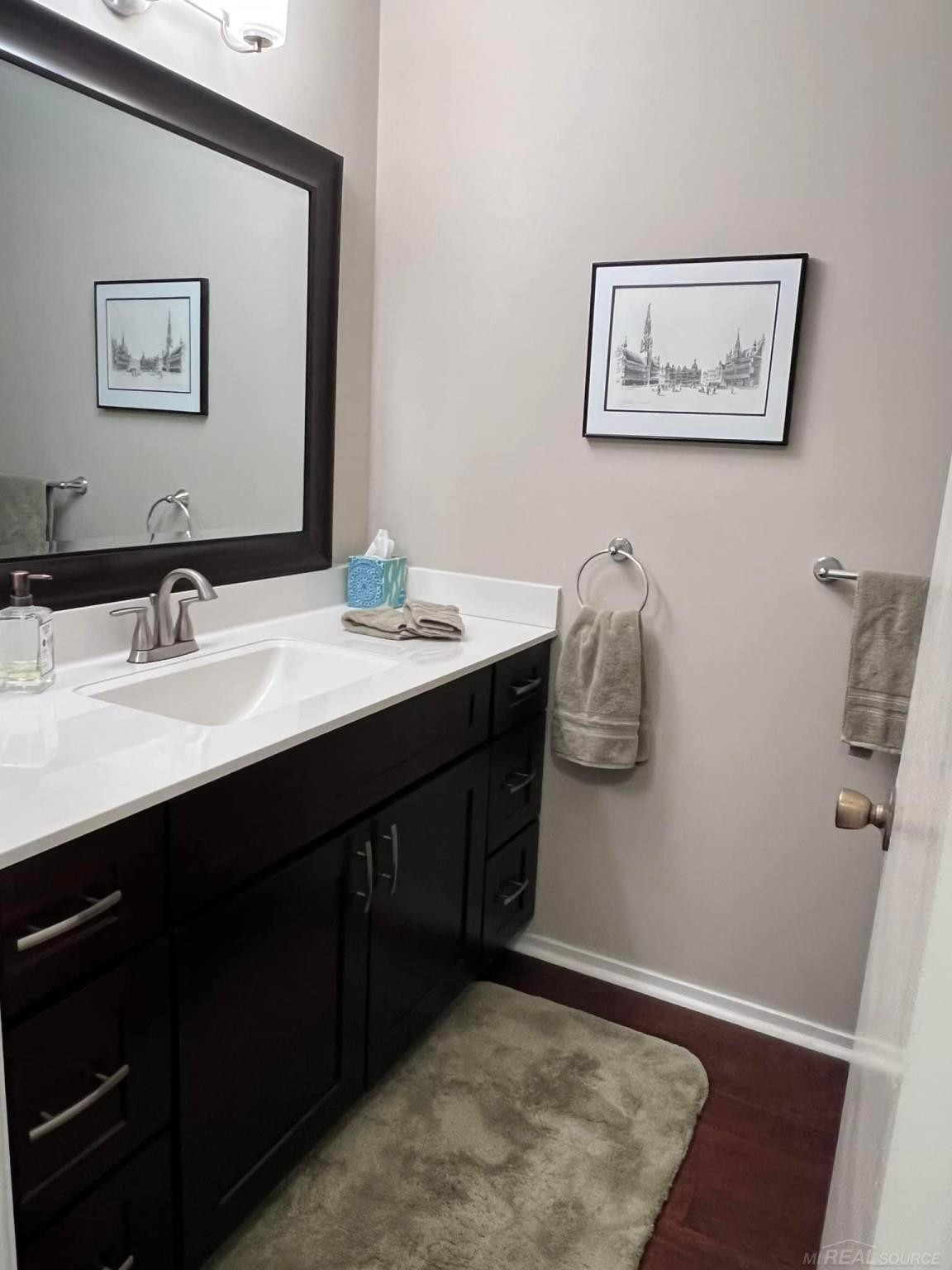1002 Greenhills Drive, Ann Arbor, MI 48105 — Photo 4