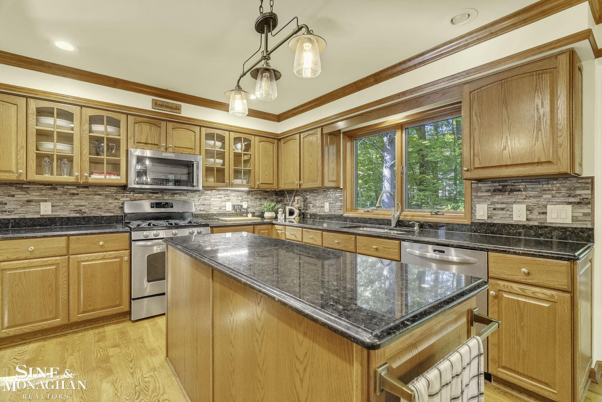 5401 Clear Lake Road, North Branch, MI 48461 — Photo 19