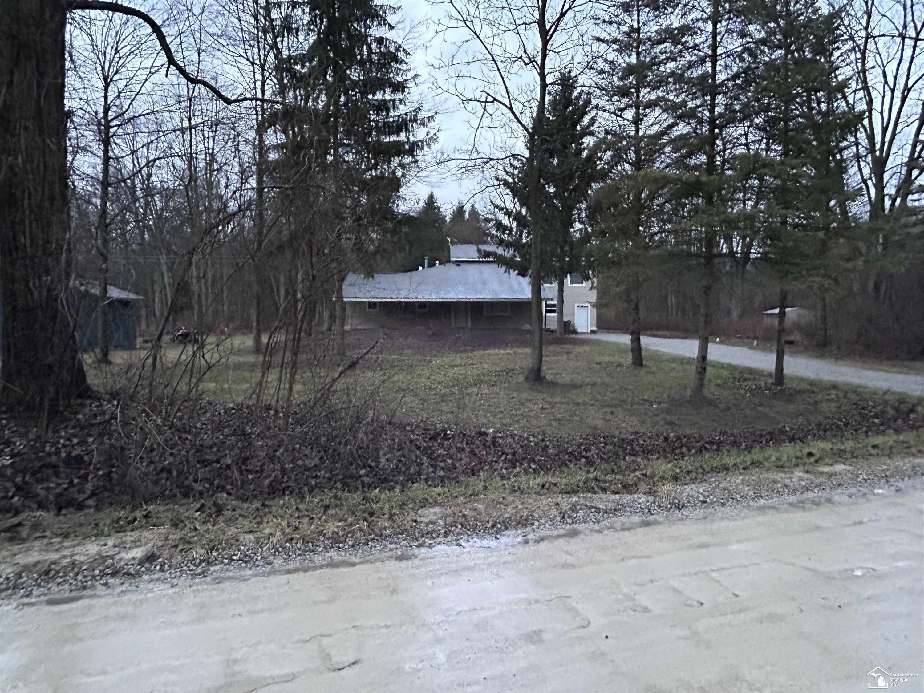 9665 Tuttlehill Rd, Maybee, MI — Photo 42