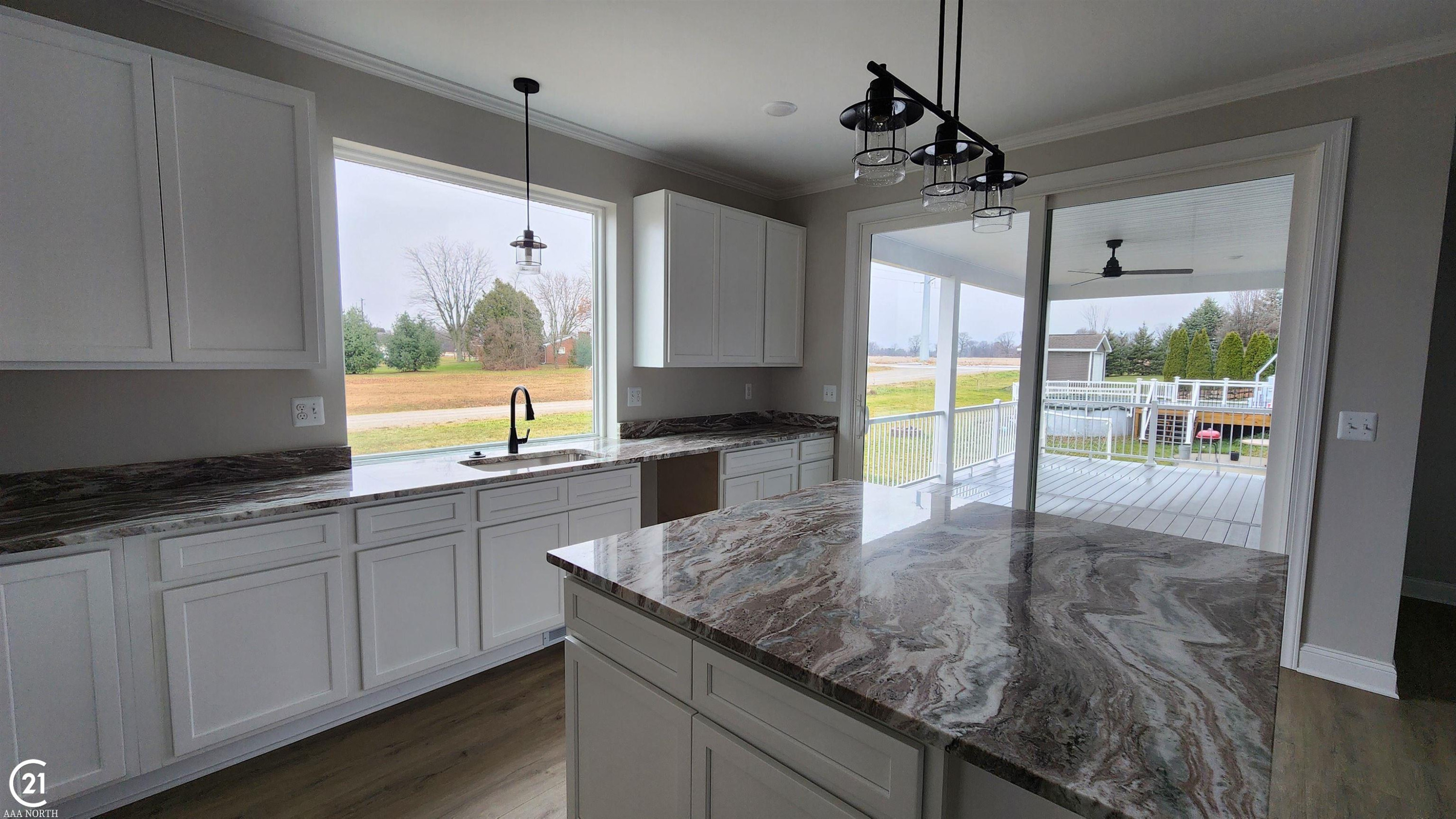 7774 Drakeshire Boulevard, Almont, MI 48003 — Photo 2