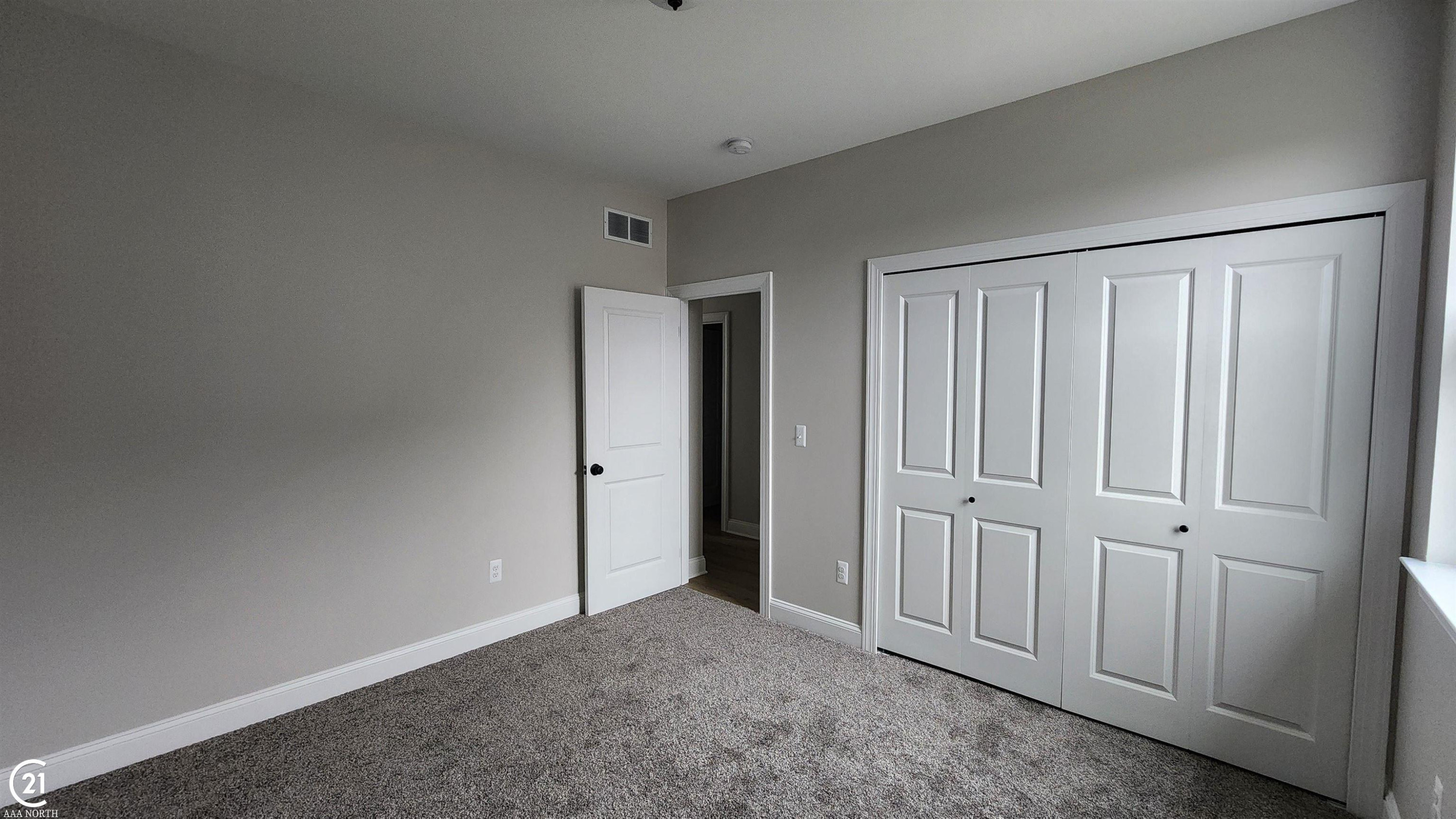 7774 Drakeshire Boulevard, Almont, MI 48003 — Photo 13