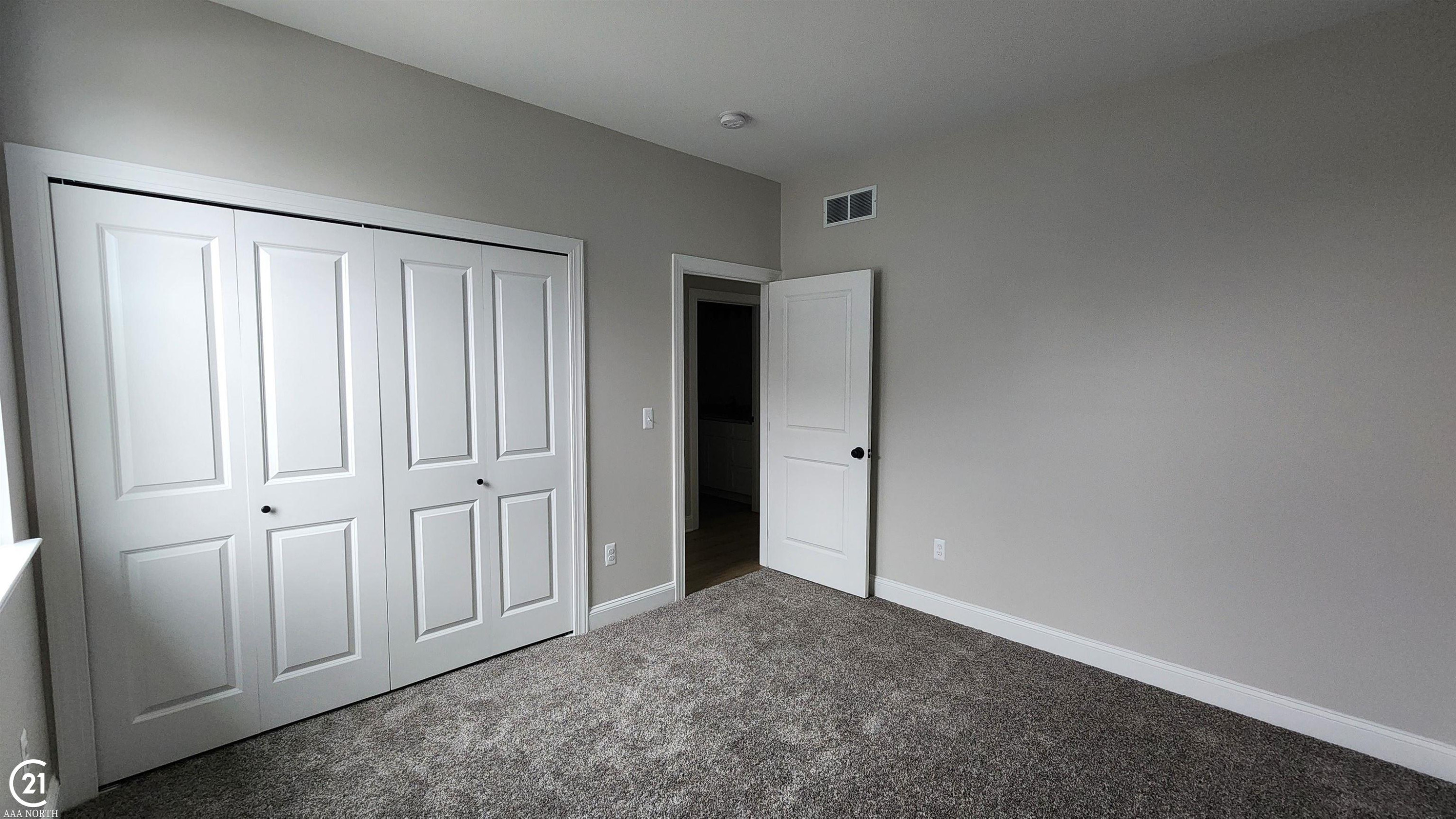 7774 Drakeshire Boulevard, Almont, MI 48003 — Photo 16