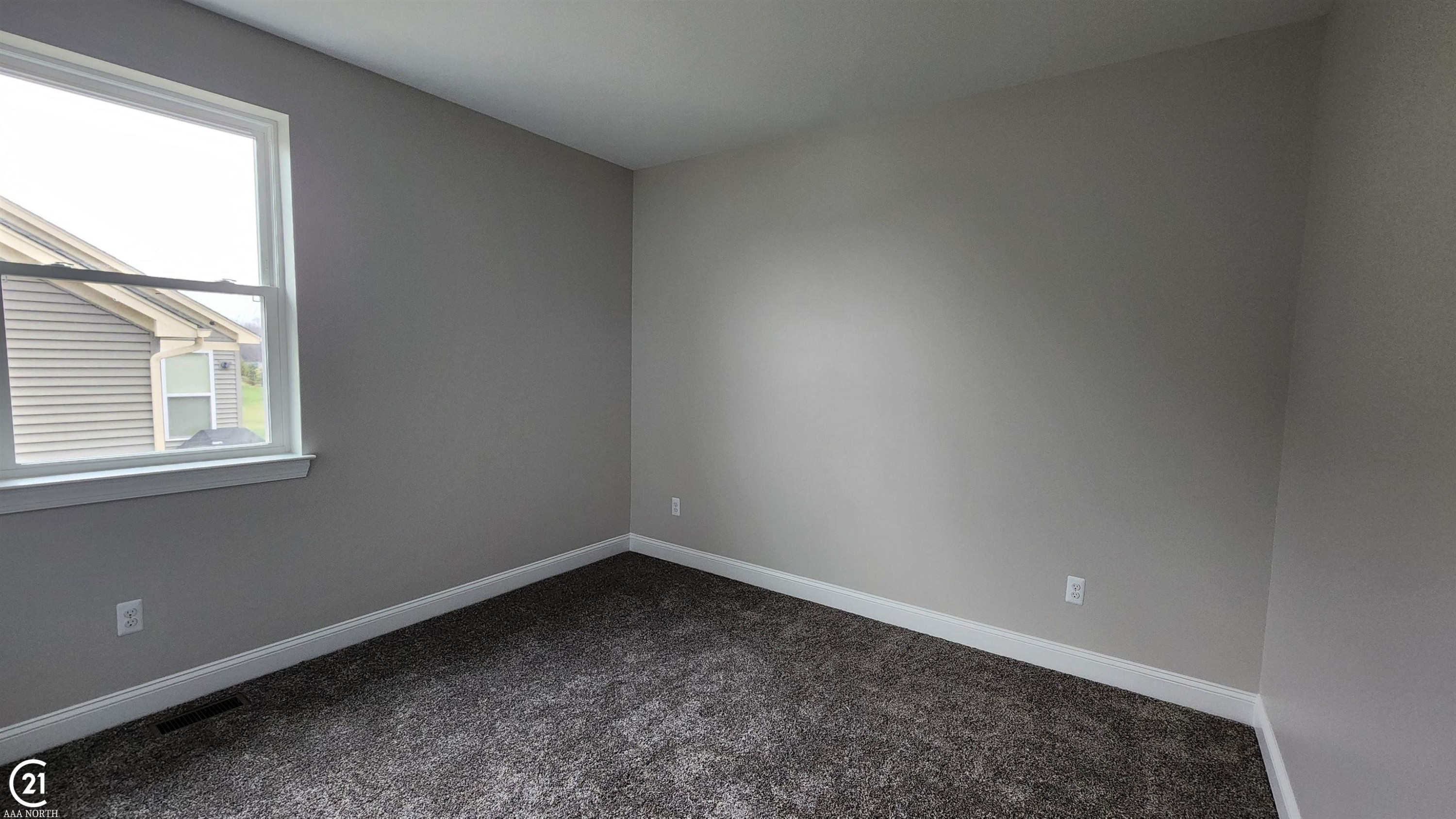 7774 Drakeshire Boulevard, Almont, MI 48003 — Photo 21