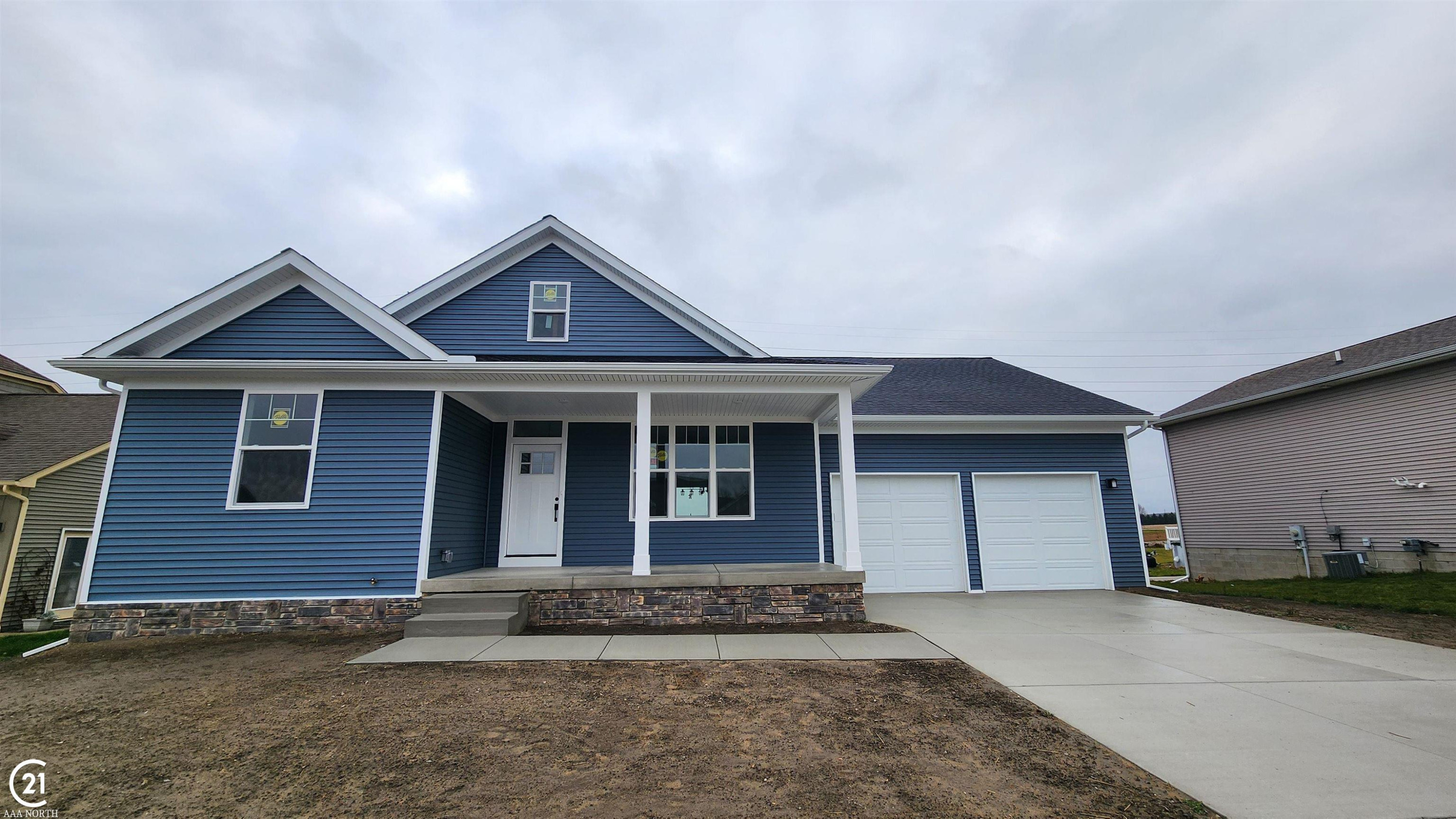 7774 Drakeshire Boulevard, Almont, MI 48003 — Photo 33
