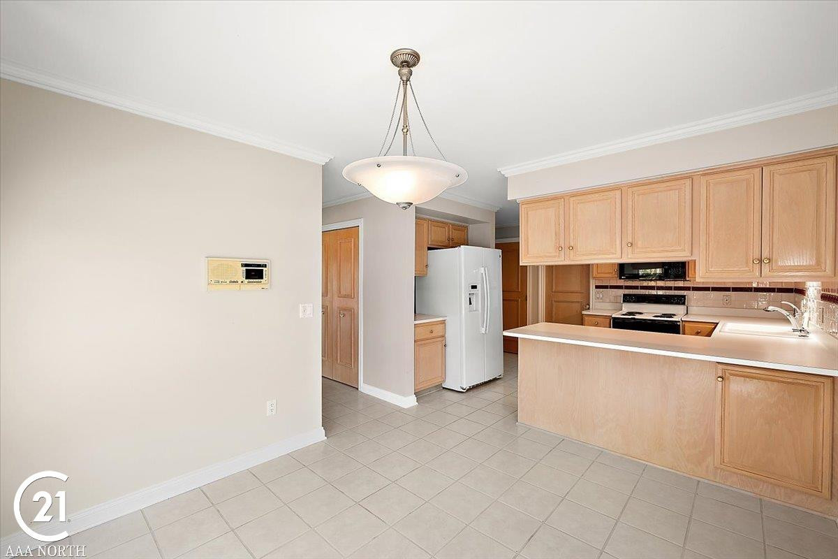 14916 Stoney Brook Drive, Utica, MI 48315 — Photo 22