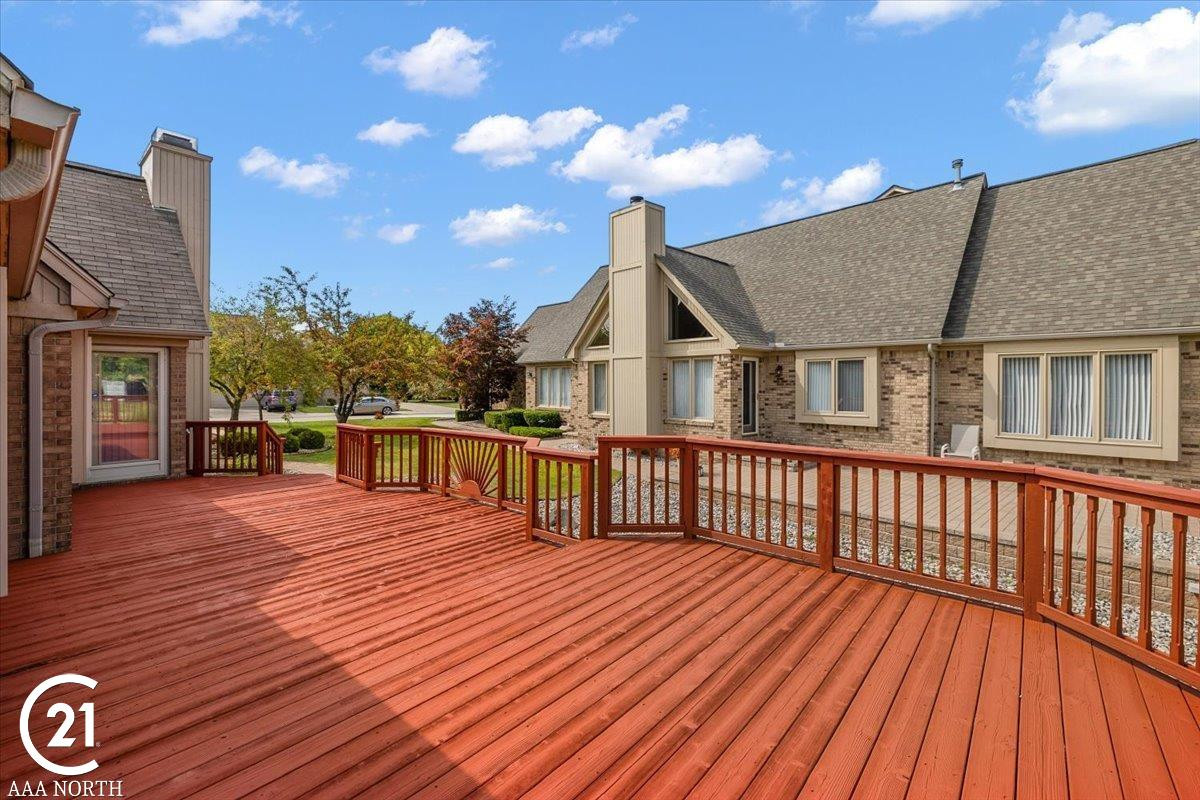 14916 Stoney Brook Drive, Utica, MI 48315 — Photo 36