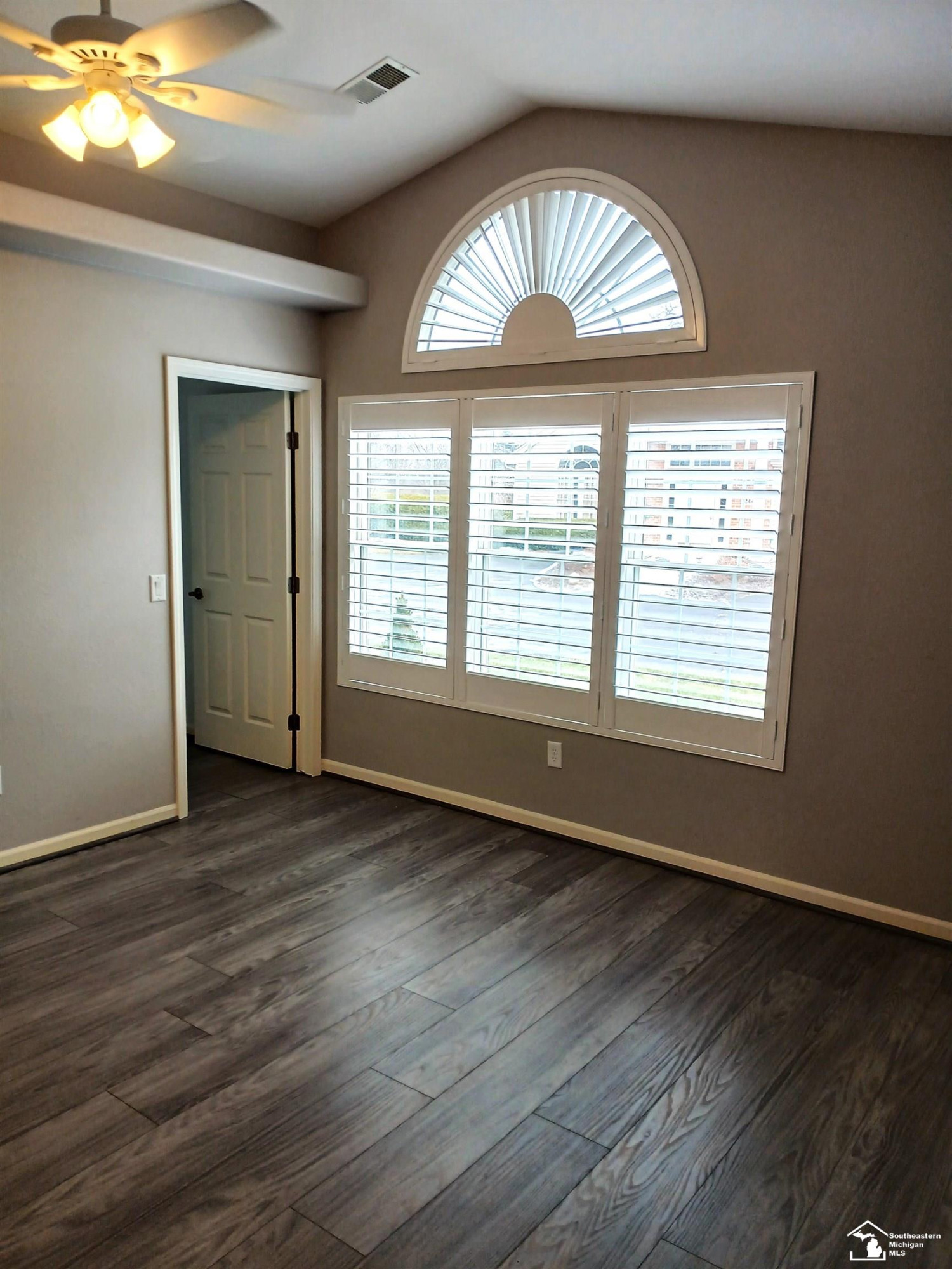 2453 Sutton Drive, Temperance, MI 48182 — Photo 10