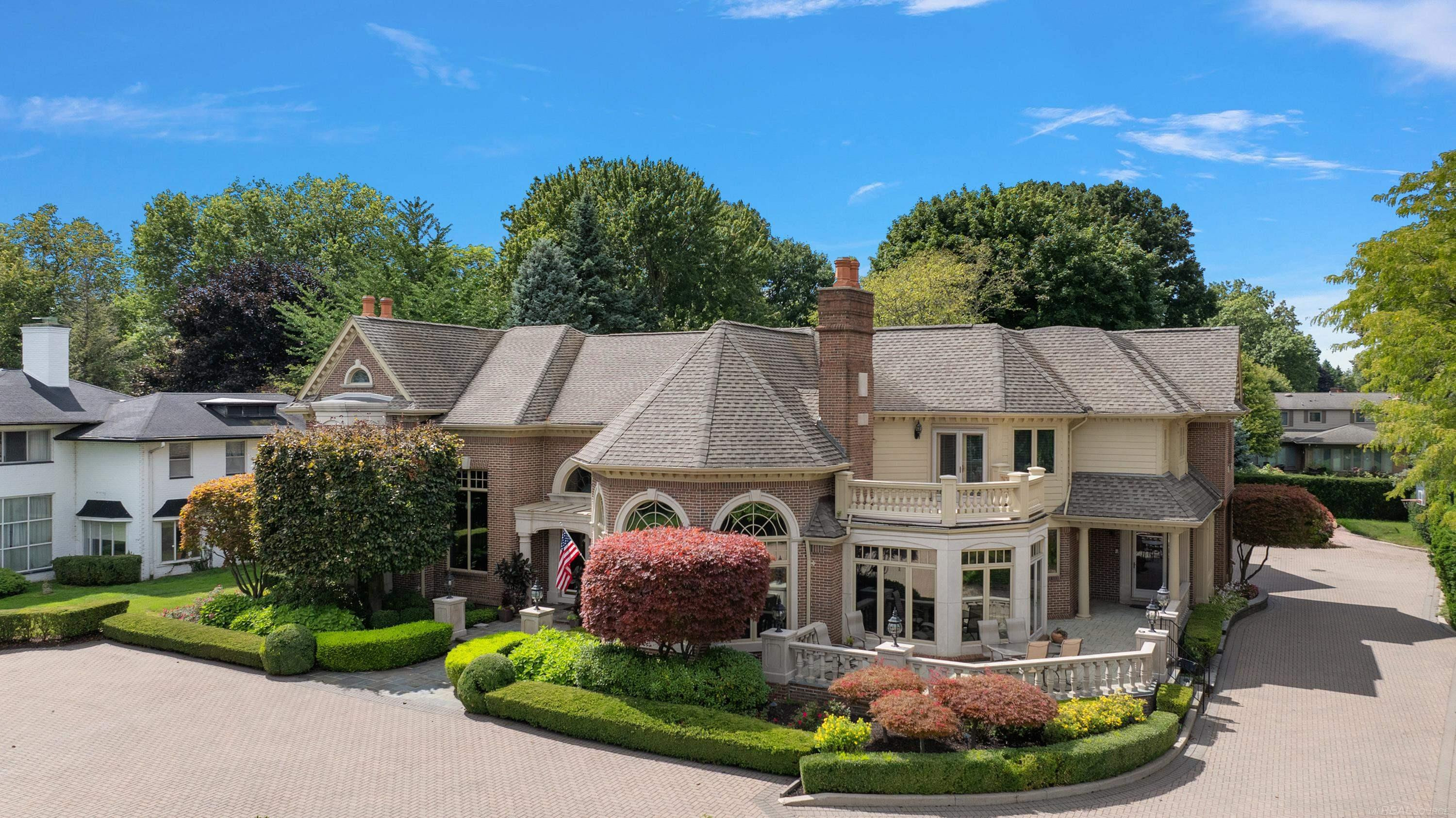 555 Lake Shore Road, Grosse Pointe Shores, MI 48236 — Photo 4